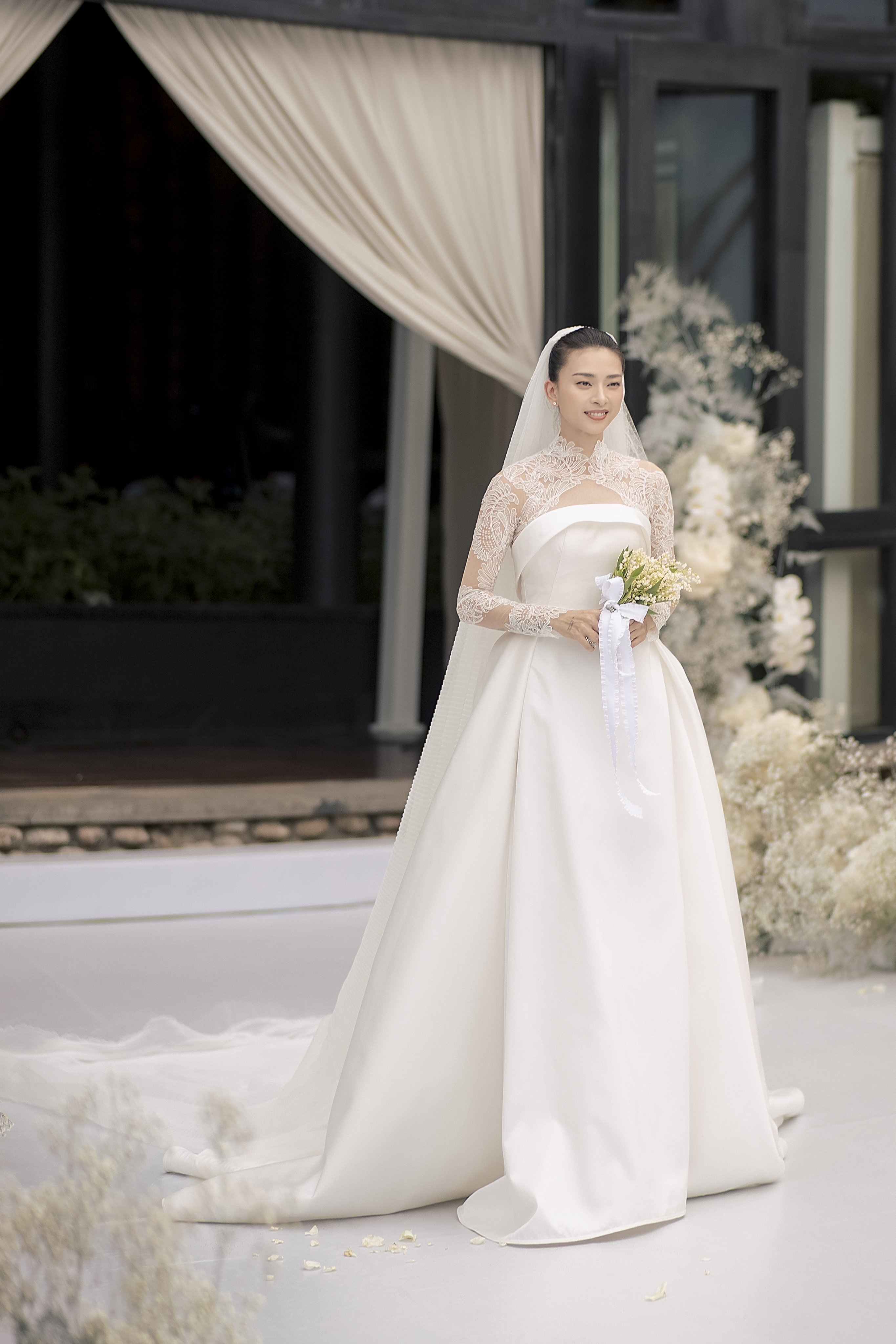 váy cưới Ngô Thanh Vân ảnh 1 vay cuoi Ngo Thanh Van anh 1