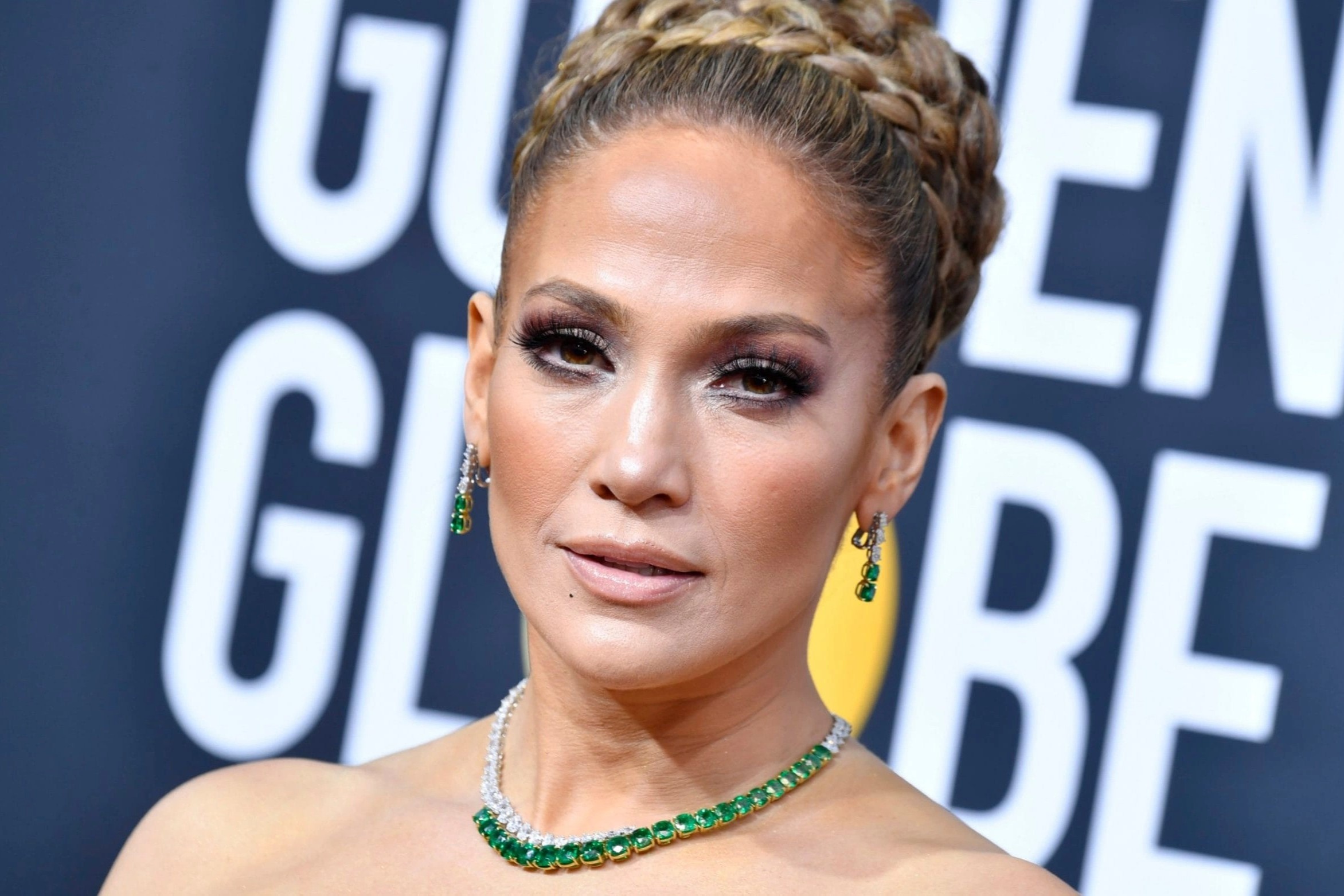 Da quy pha ky luc trong cac cuoc dau gia o Hong Kong hinh anh