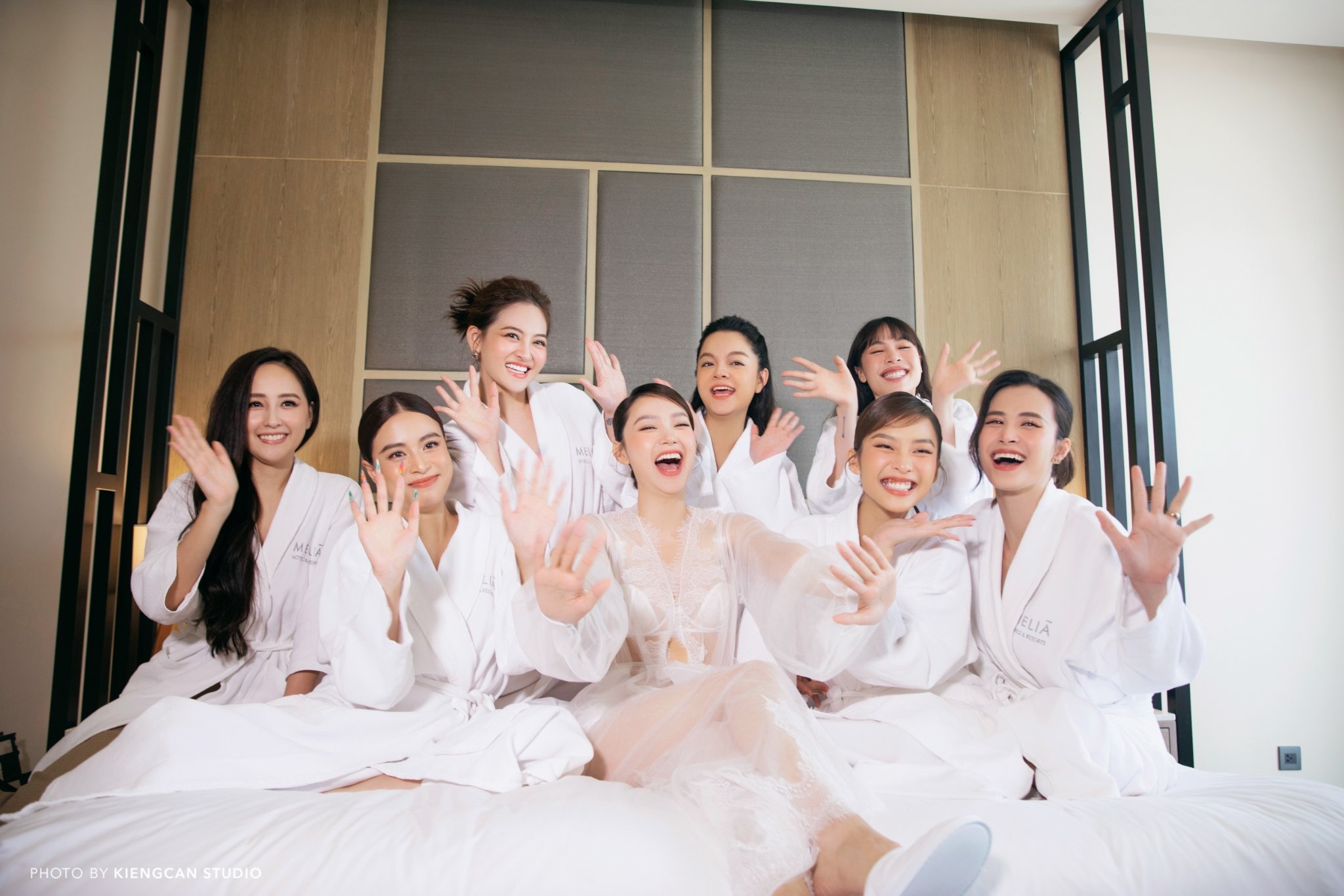 váy cưới minh hằng ảnh 3 vay cuoi minh hang anh 3