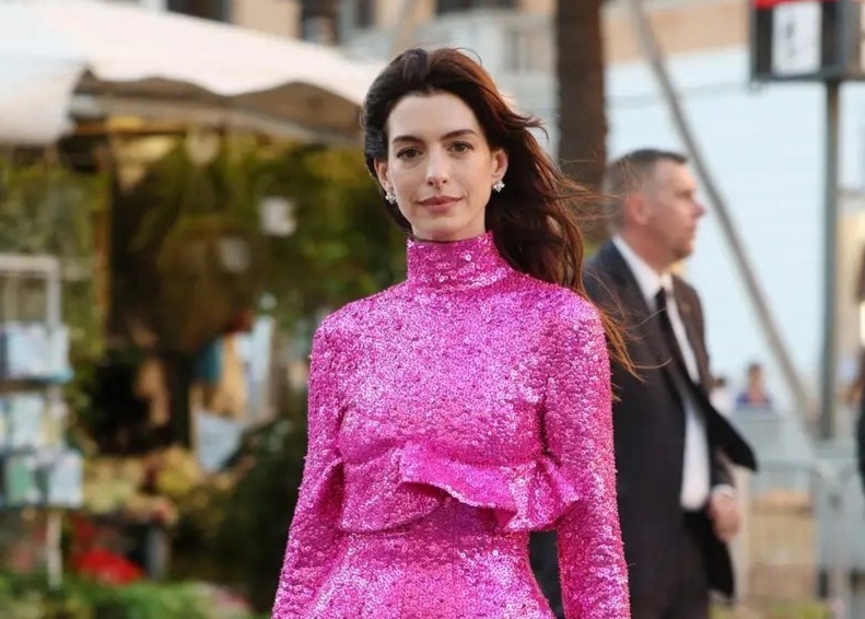 6 mau sac thong tri thoi trang 2022 hinh anh