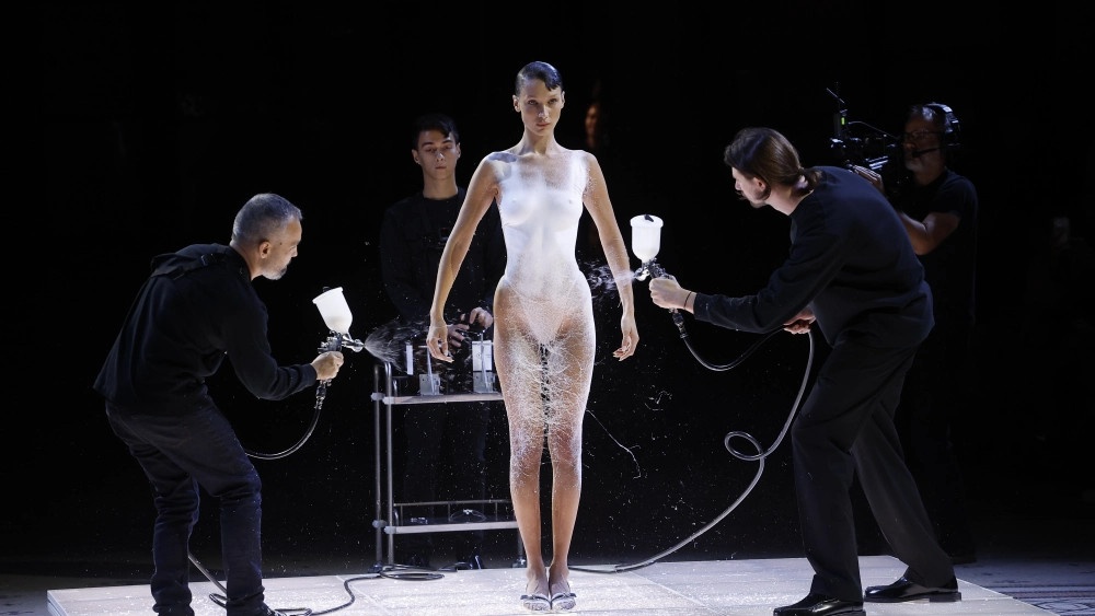 giay bella hadid anh 5