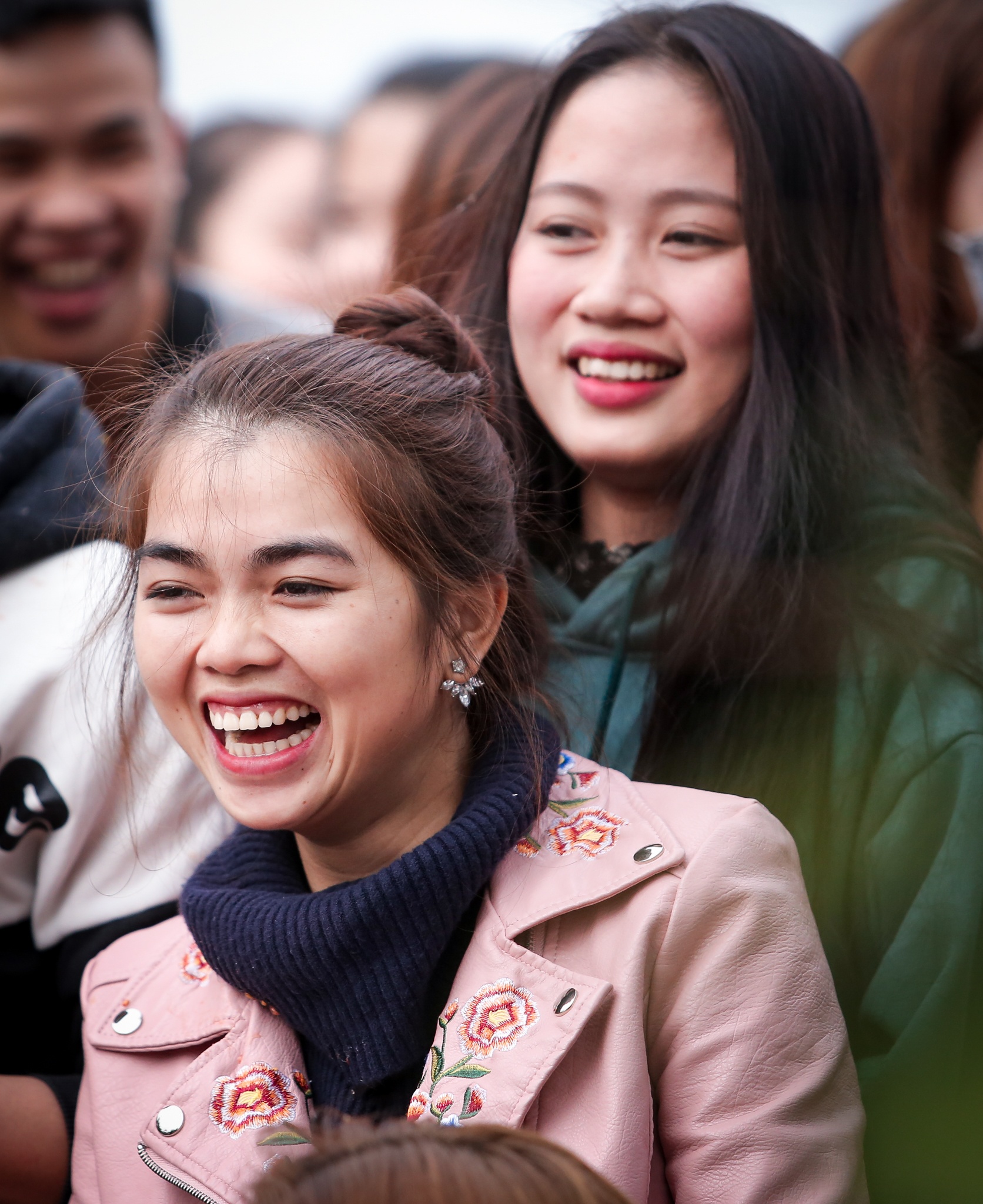 nem ca chua cau may anh 5