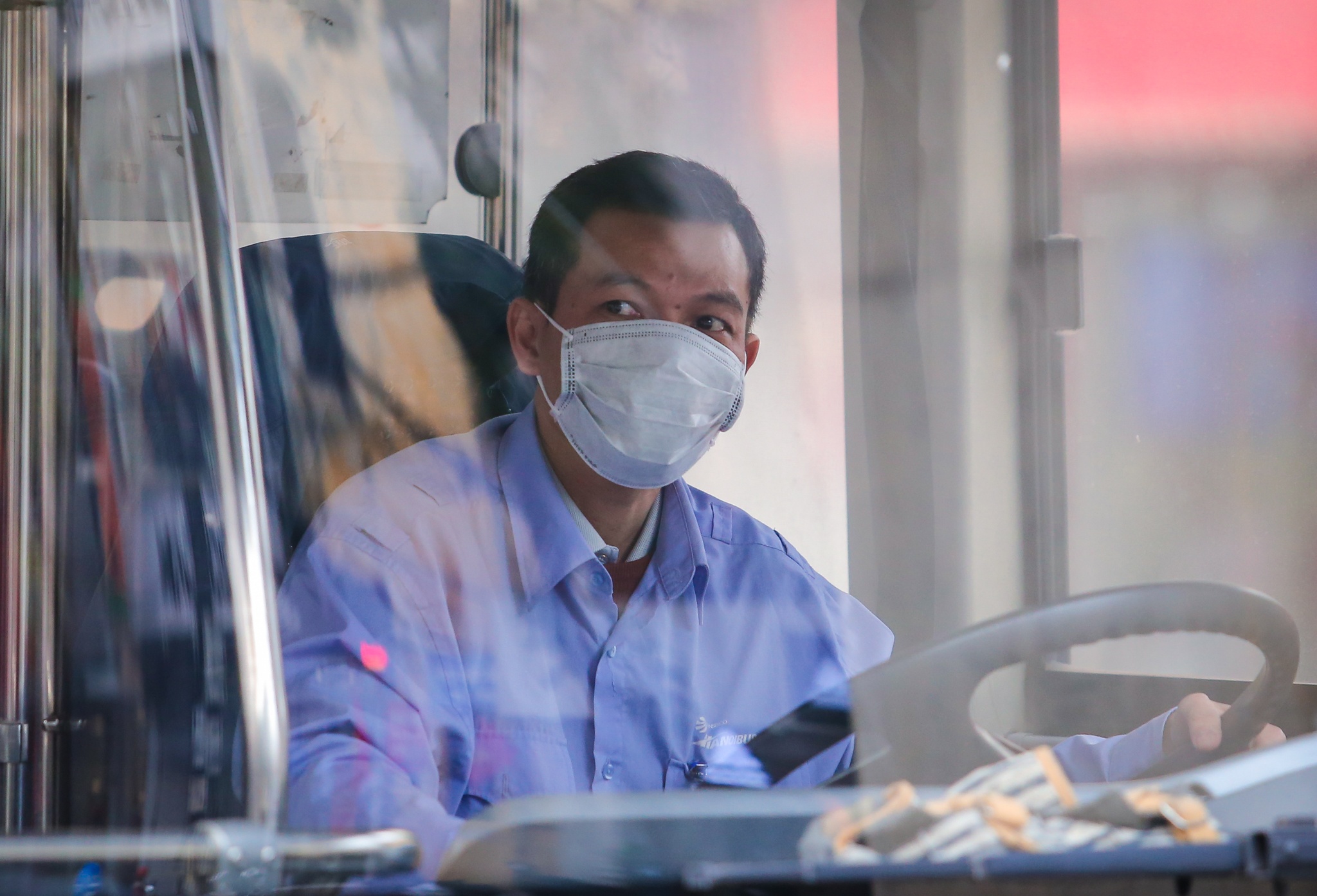 Nguoi dan Cau Giay so bi lay virus anh 7