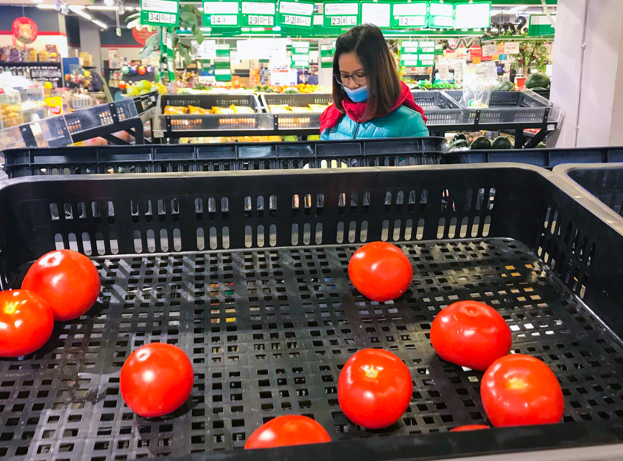 chay hang rau cu,  khau trang anh 4