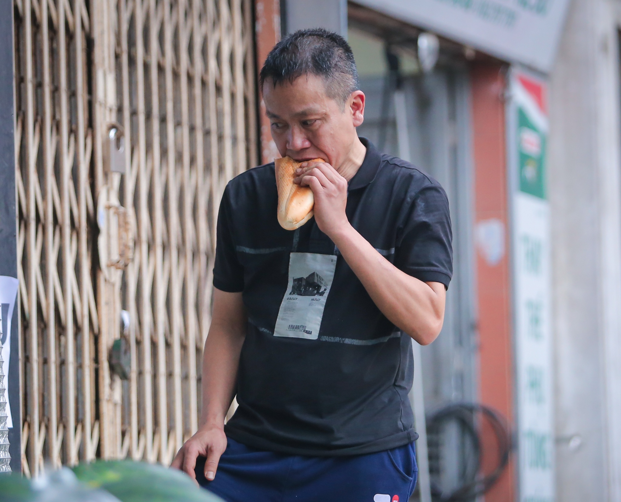 giai cuu nong san giua dai dich anh 8