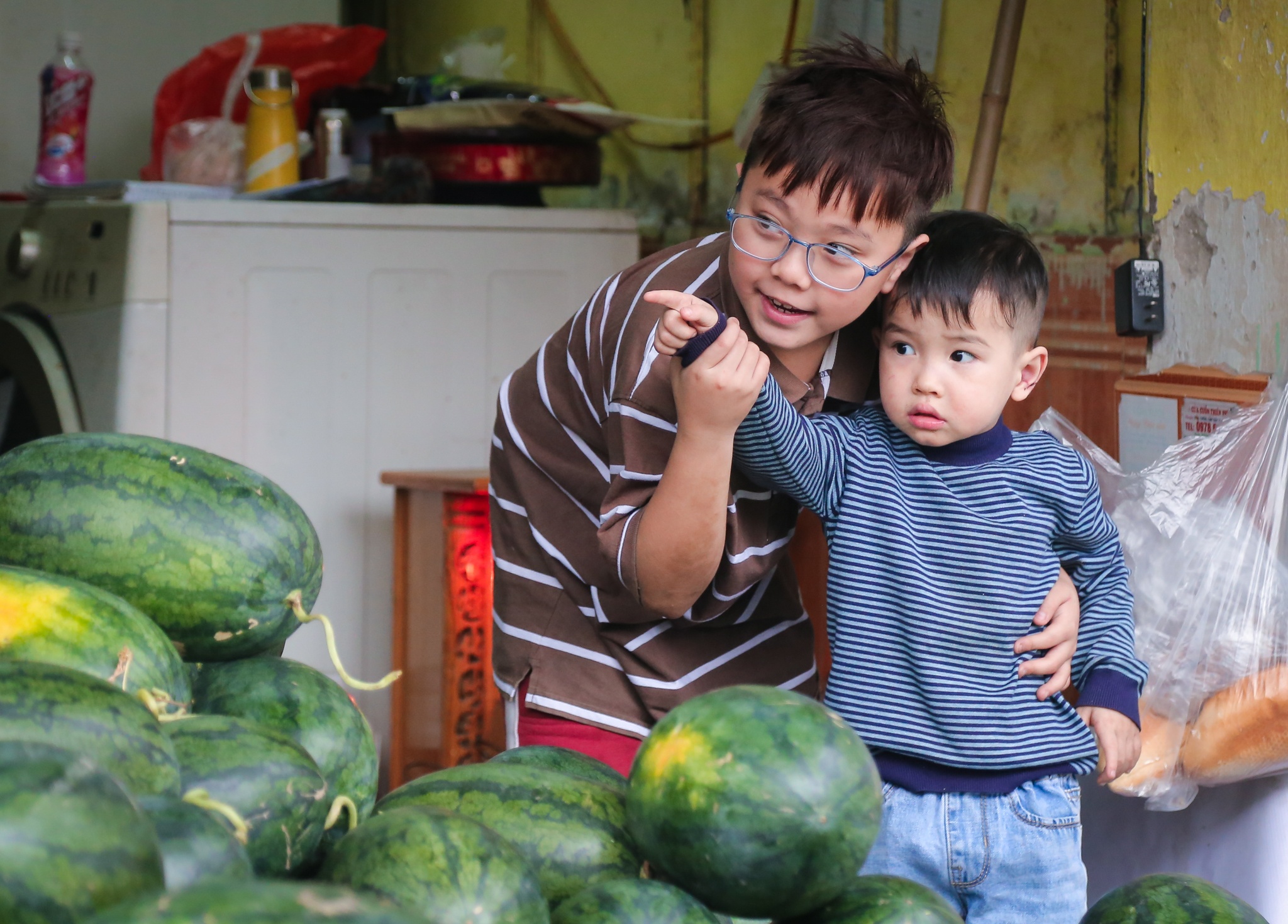 giai cuu nong san giua dai dich anh 9