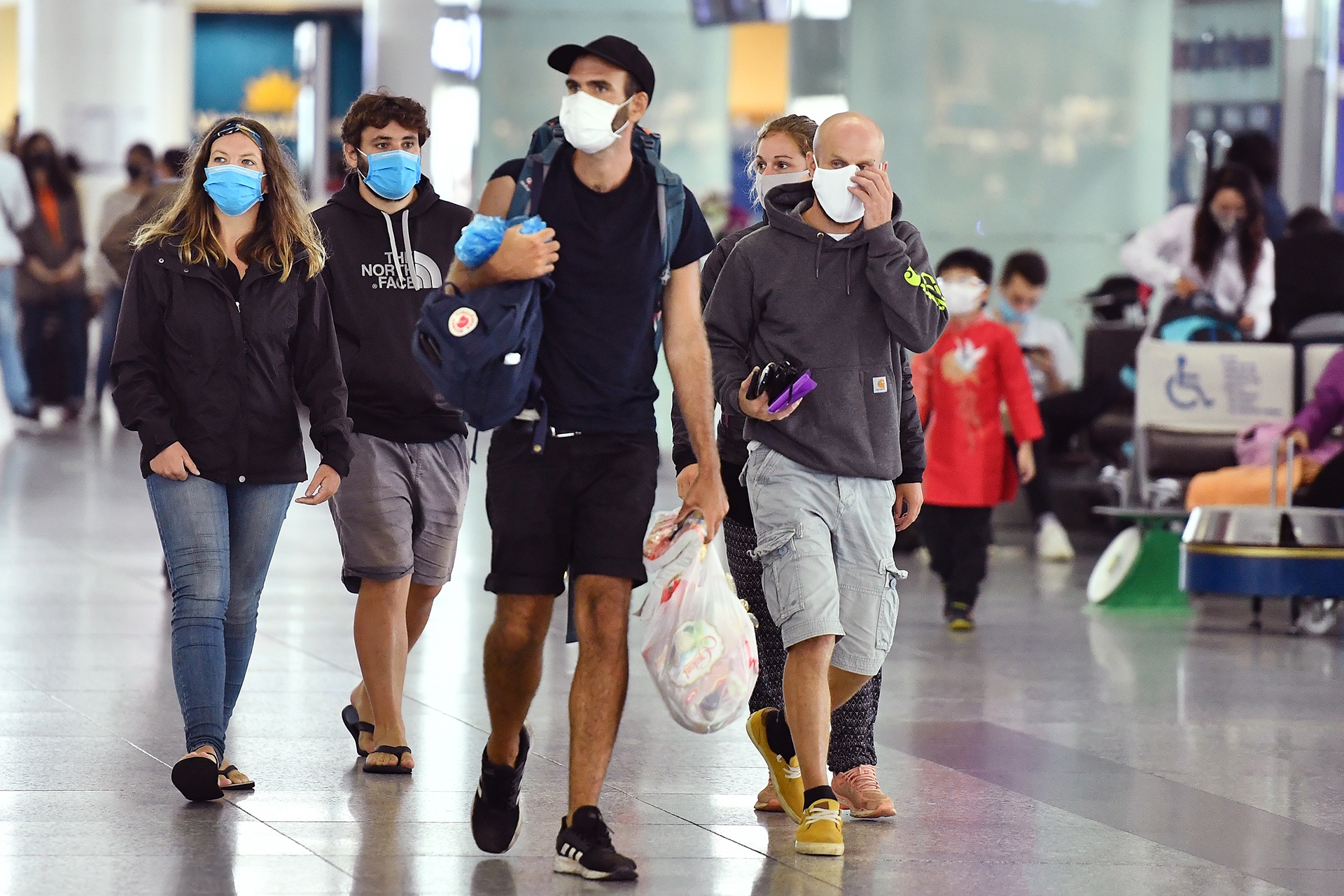 Hang khong trong dich Covid-19 anh 3