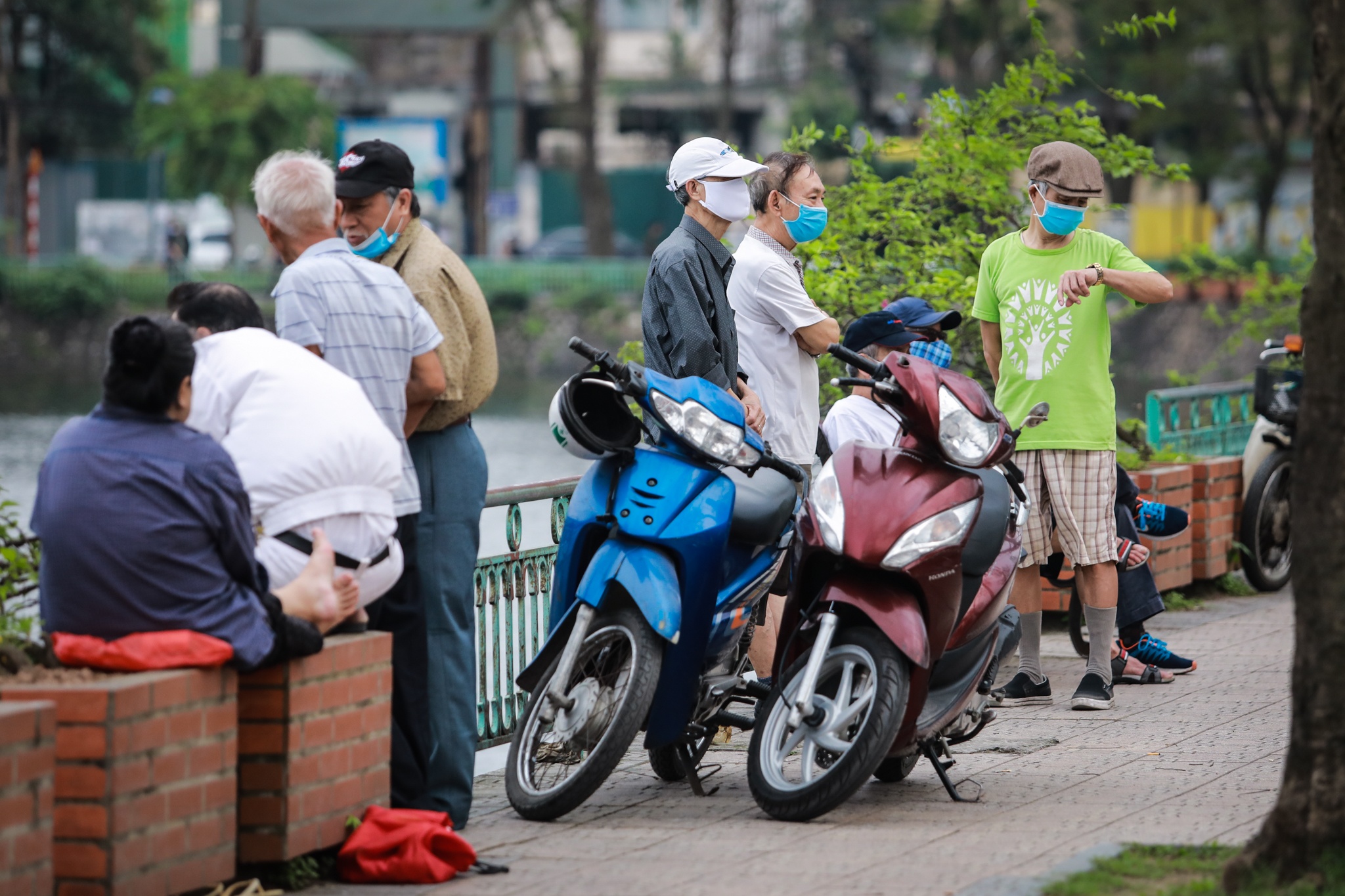 Nhieu cap doi chon ho Tay la diem hong gio giua dich benh anh 6