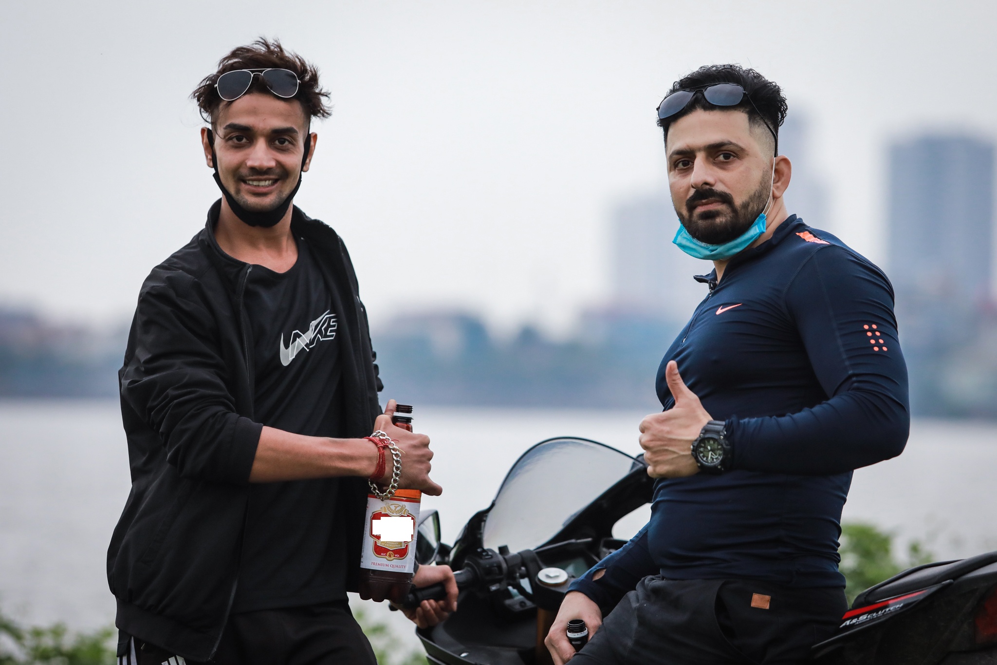 Bai co phu Tay Ho dong kin ngay cuoi tuan anh 11