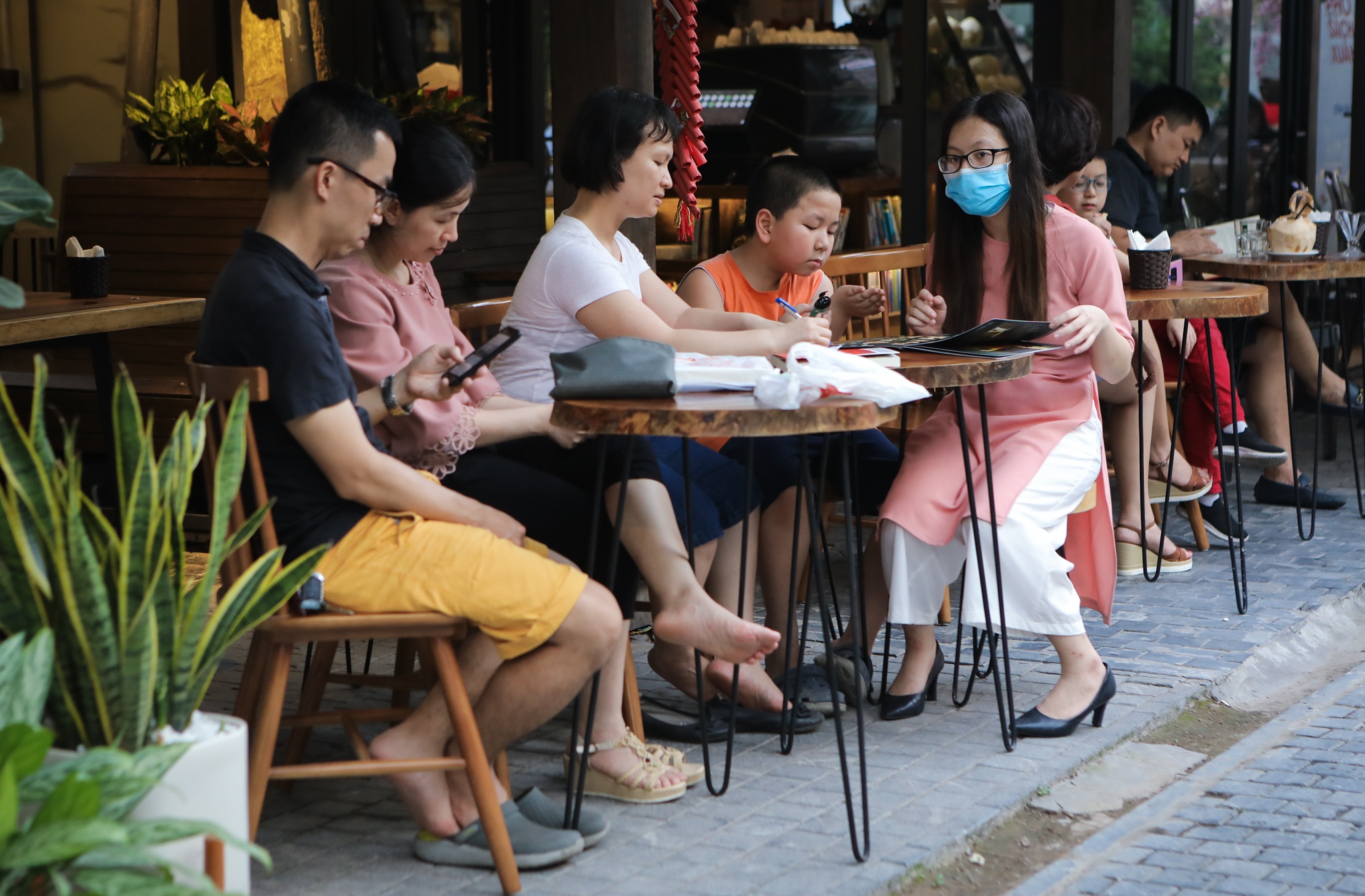 Pho sach Ha Noi anh 13