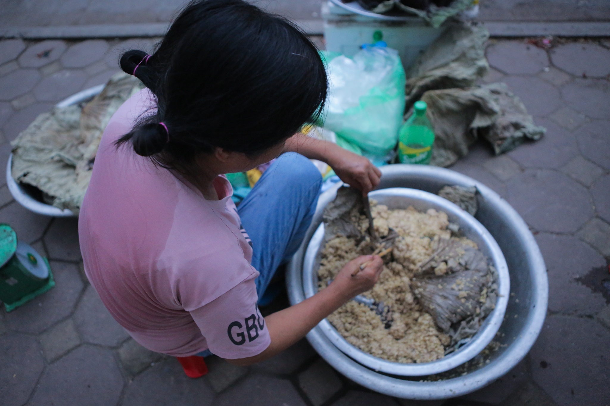 Ngoi lang thuc giac luc 3h ngay Tet Doan ngo anh 6