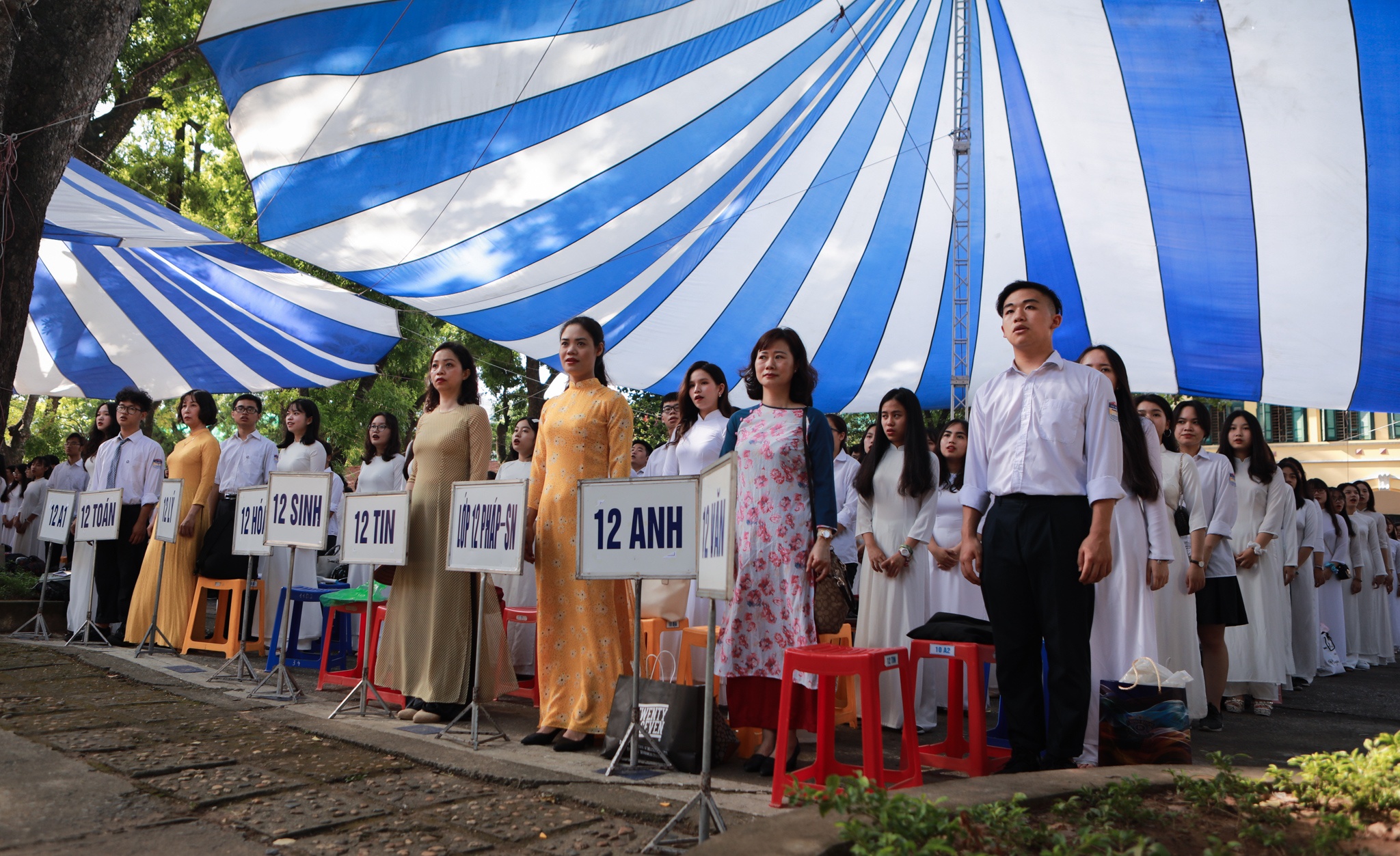 chia tay tuổi học trò ảnh 1 chia tay tuoi hoc tro anh 1