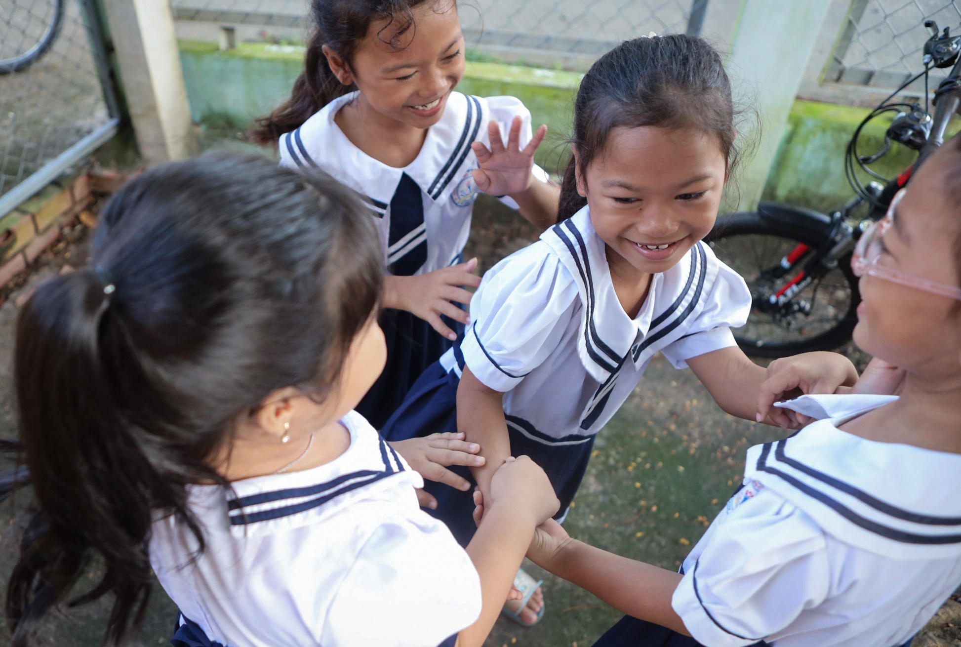 bon tre sinh 4 tuu truong anh 15