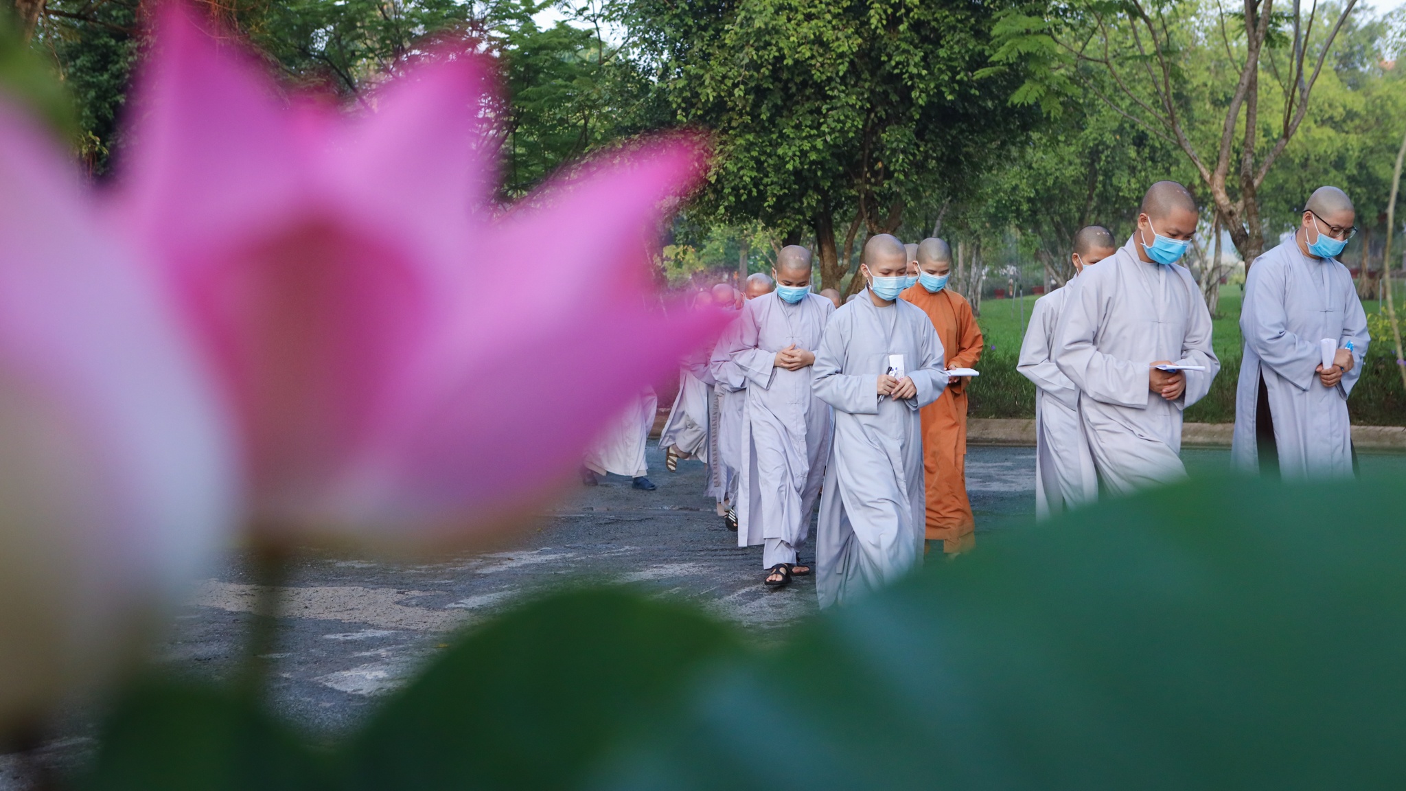 tăng ni thi đại học ảnh 13 tang ni thi dai hoc anh 13