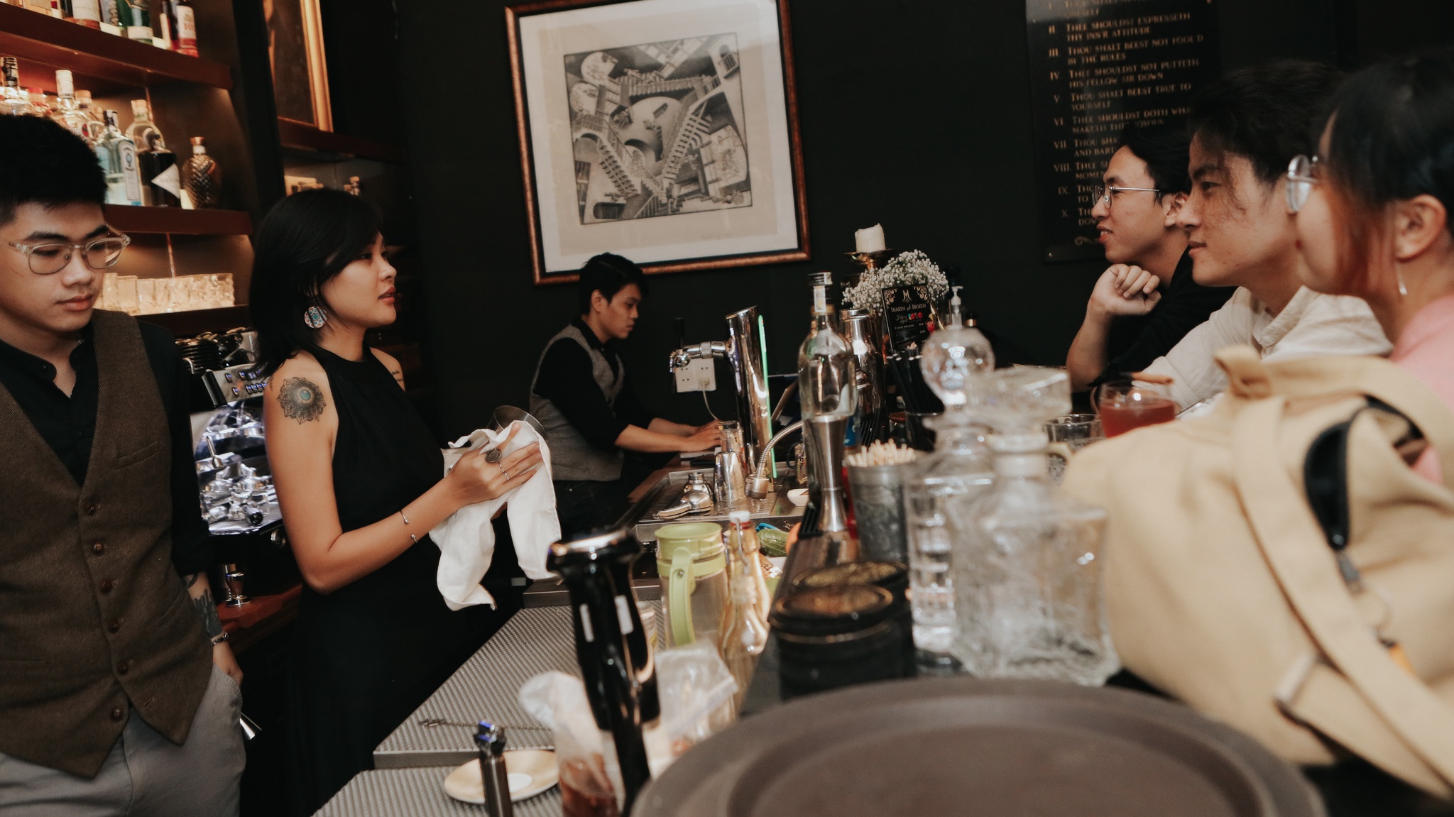 nữ bartender ảnh 5 nu bartender anh 5