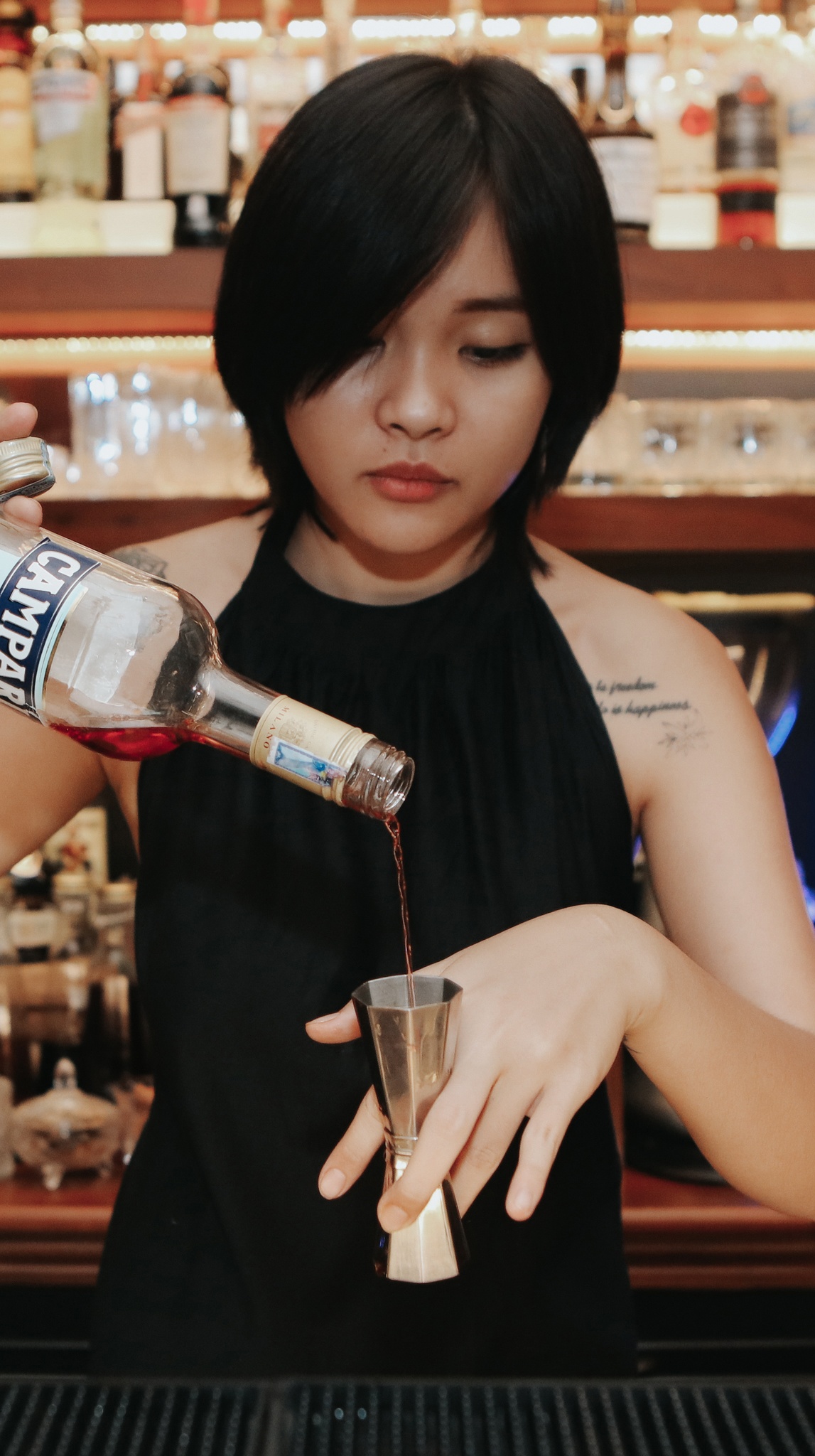 nữ bartender ảnh 6 nu bartender anh 6