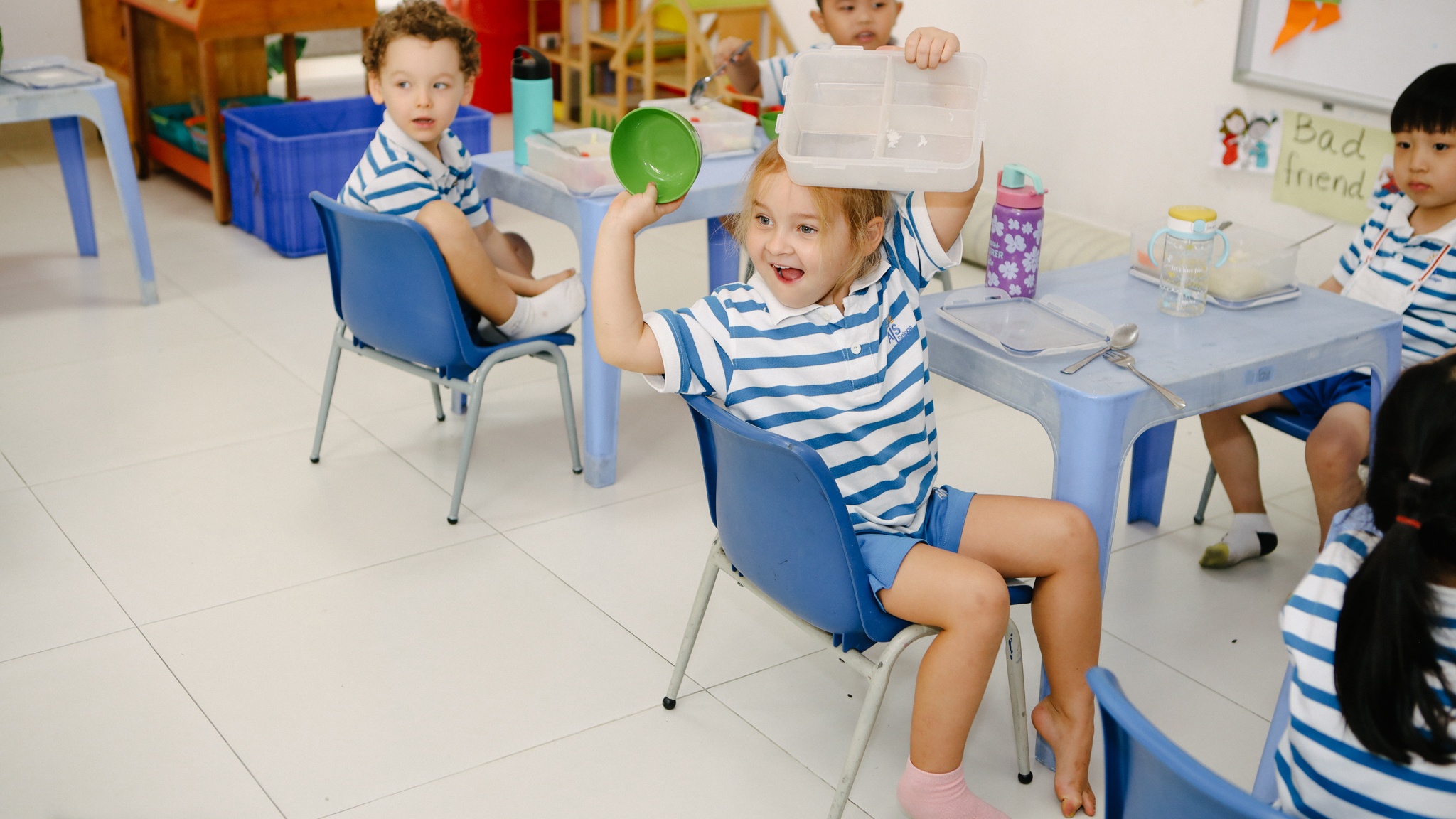 ngay nha giao Viet Nam anh 29