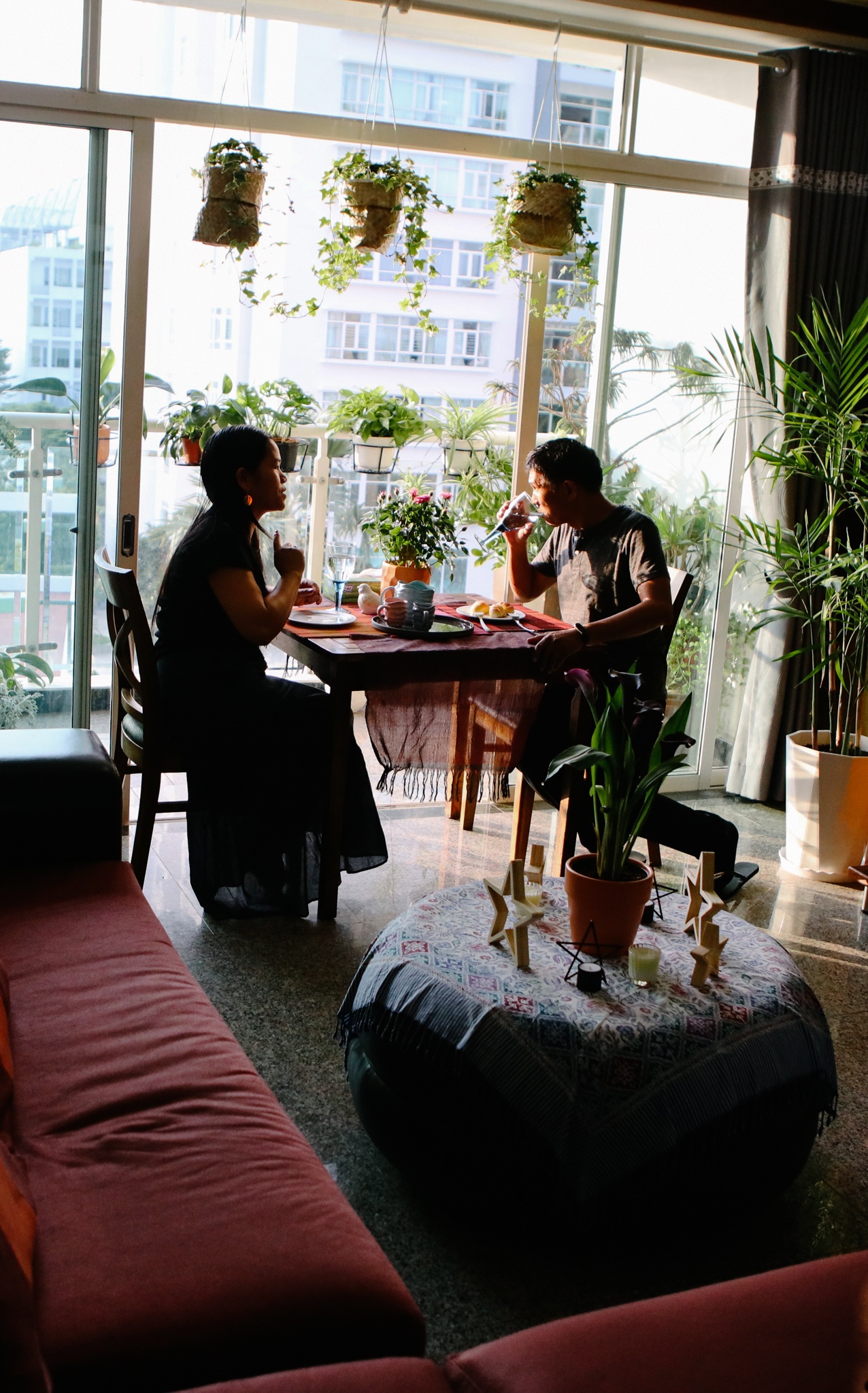 ngay nha giao Viet Nam anh 4