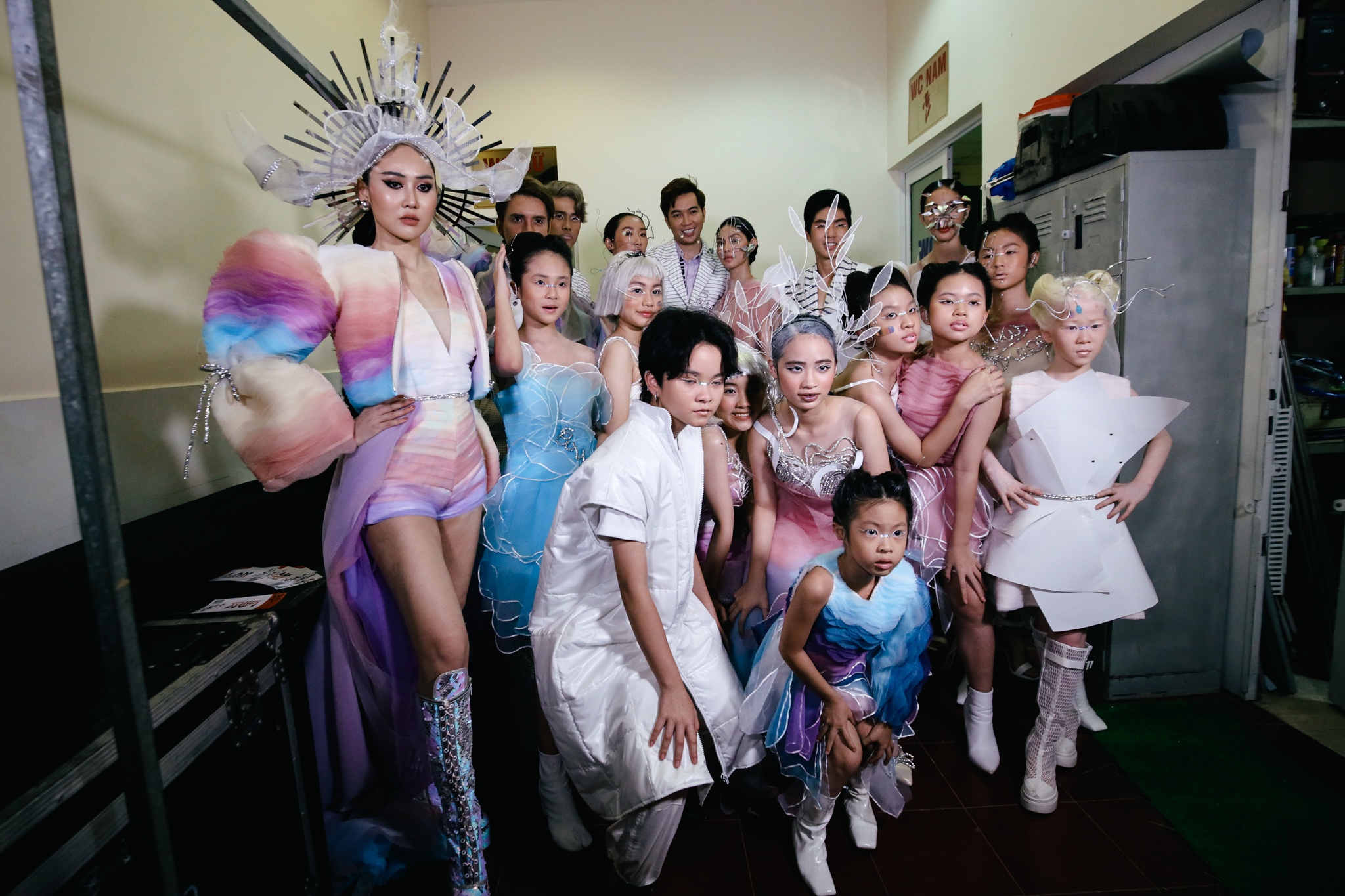 Aquafina Vietnam International Fashion Week 2020 ảnh 17 Aquafina Vietnam International Fashion Week 2020 anh 17