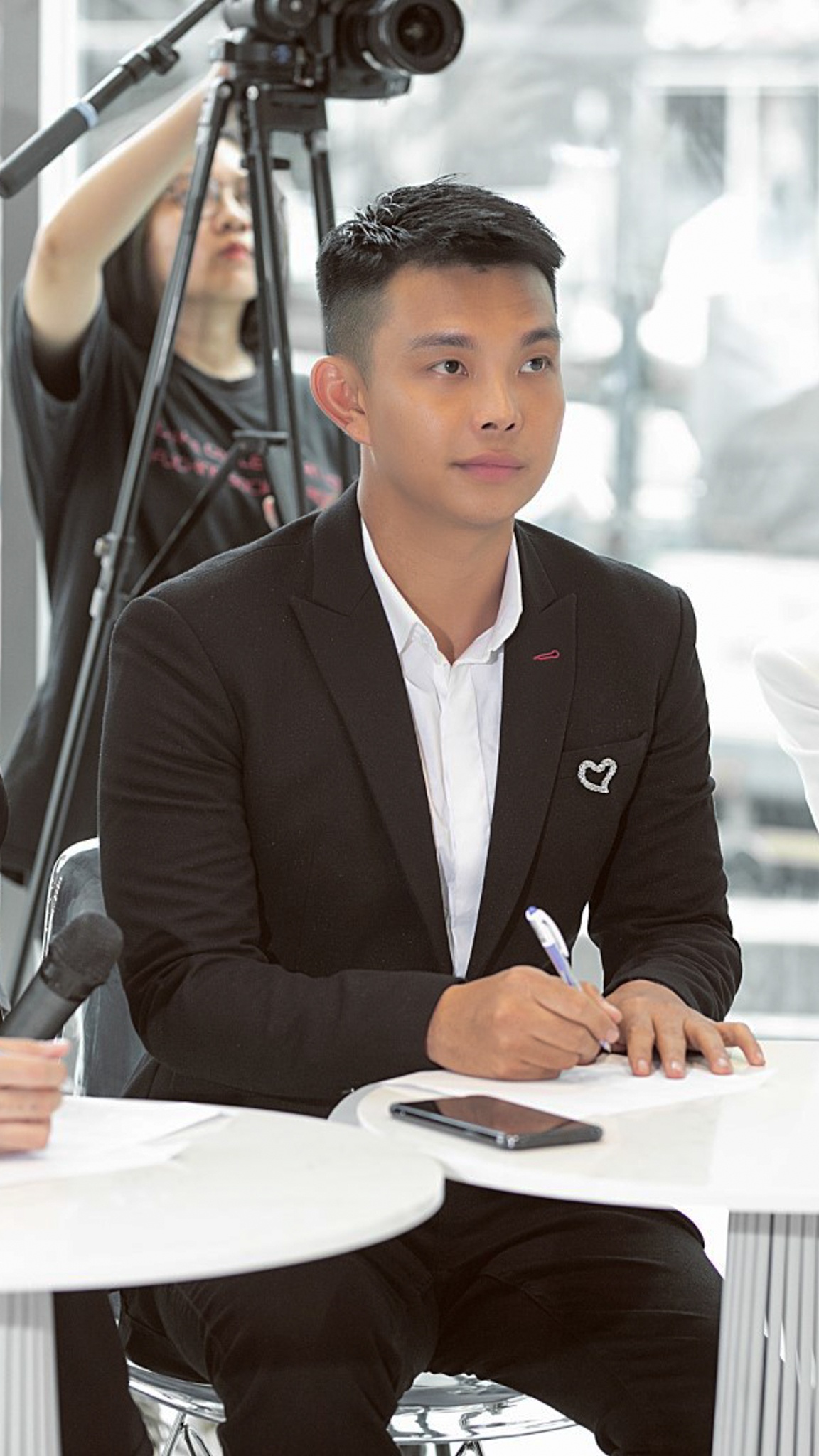 Aquafina Tuần lễ Thời trang Quốc tế Việt Nam 2020 ảnh 4 Aquafina Tuan le Thoi trang Quoc te Viet Nam 2020 anh 4