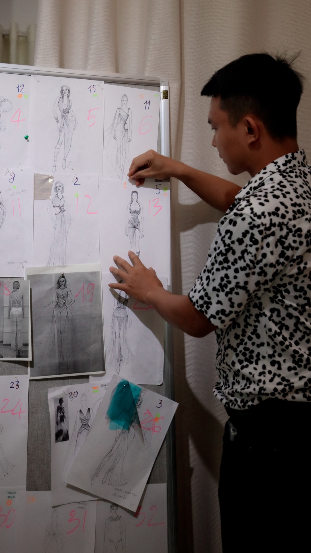 Aquafina Tuần lễ Thời trang Quốc tế Việt Nam 2020 ảnh 10 Aquafina Tuan le Thoi trang Quoc te Viet Nam 2020 anh 10