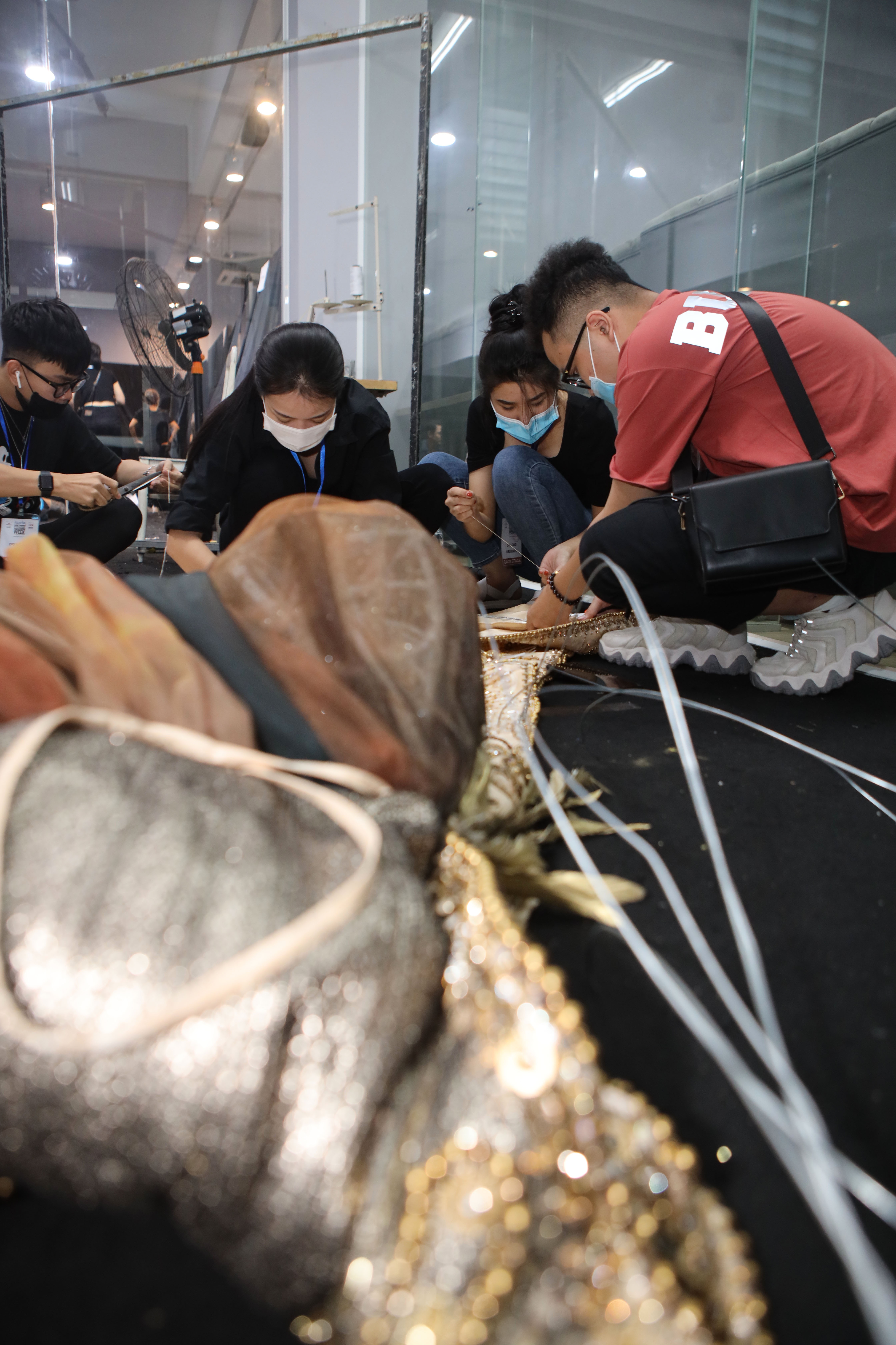 Aquafina Tuần lễ Thời trang Quốc tế Việt Nam 2020 ảnh 27 Aquafina Tuan le Thoi trang Quoc te Viet Nam 2020 anh 27