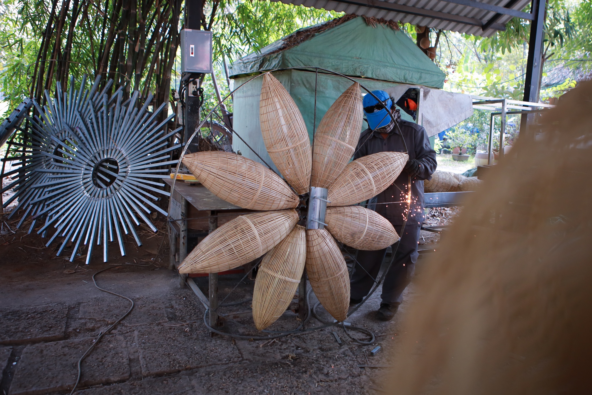 thiet ke duong hoa Nguyen Hue anh 2