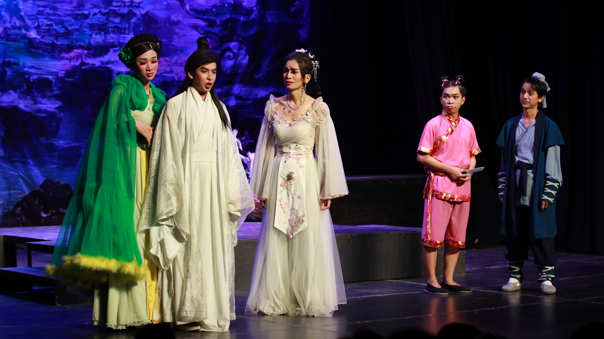 Suat dien cuoi cua Minh Du anh 20