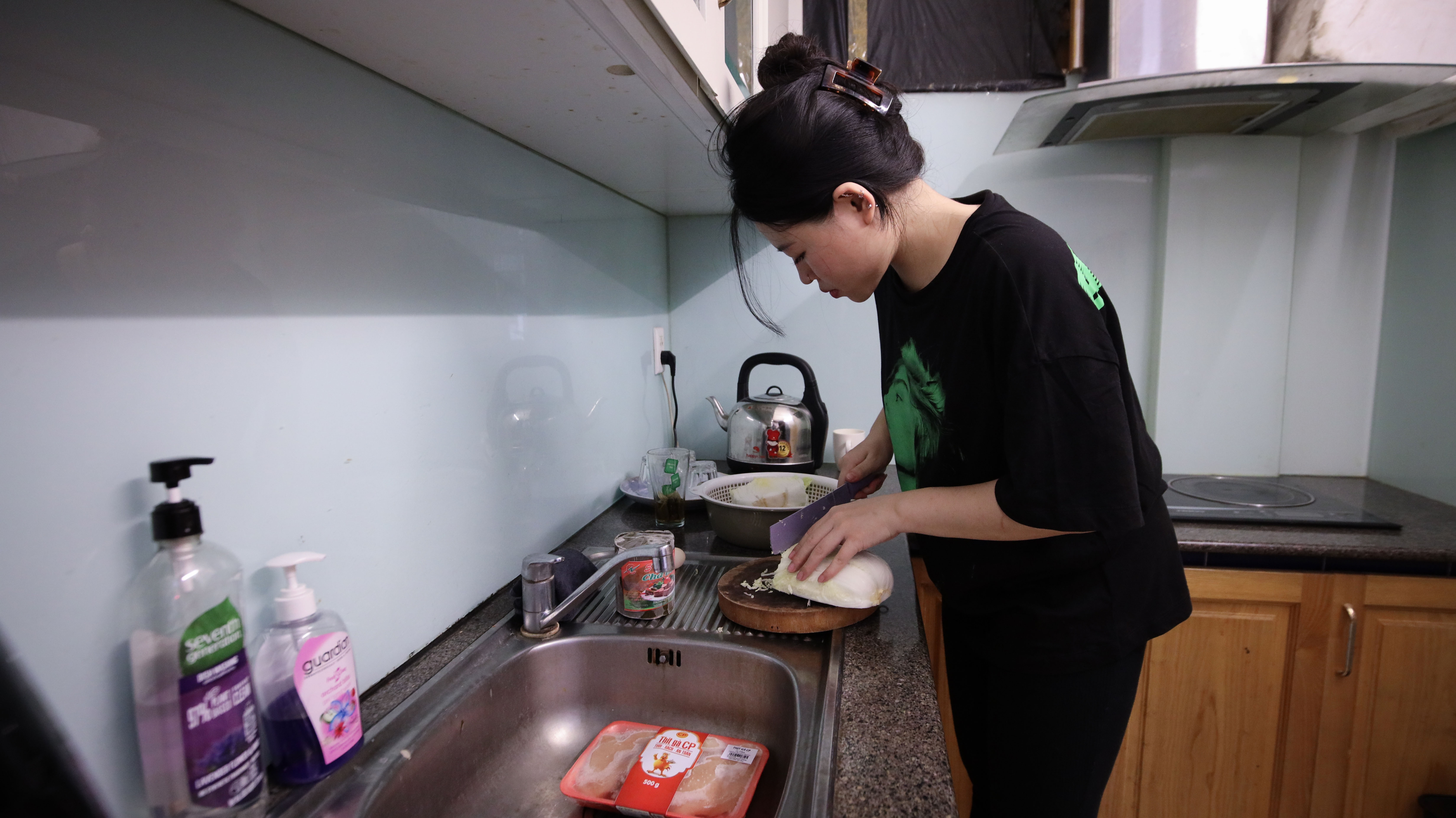 Co gai lam mong cho Suboi anh 6