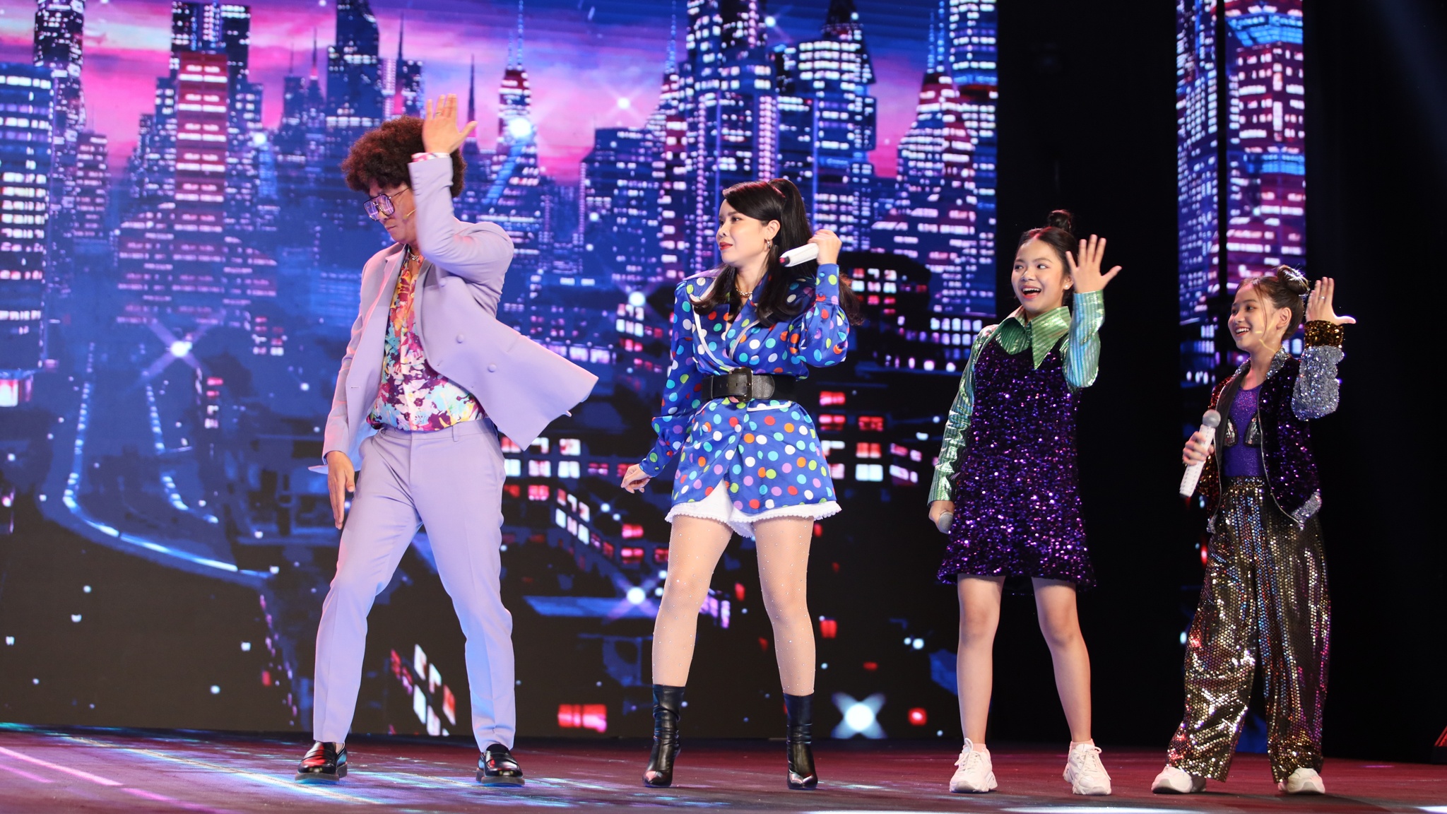 á quân giọng hát việt nhí đội hồ hoài anh ảnh 10 a quan giong hat viet nhi doi ho hoai anh anh 10