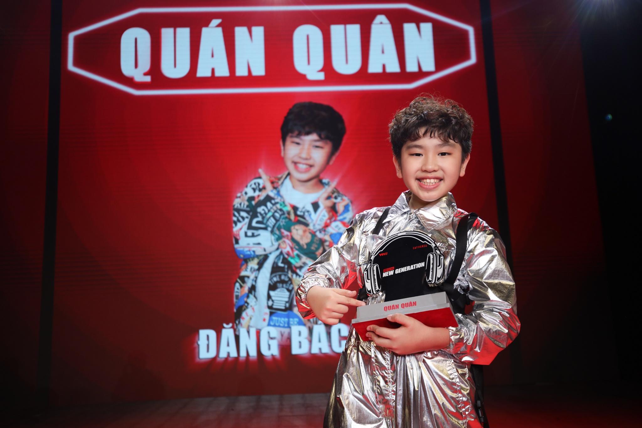 dang bach giong hat Viet nhi anh 9