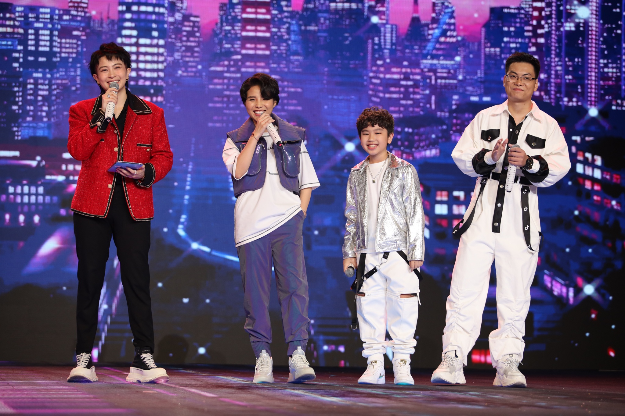 dang bach giong hat Viet nhi anh 1