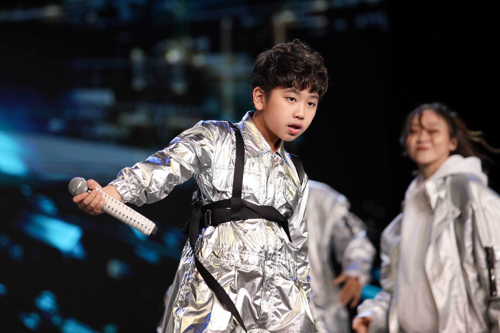 dang bach giong hat Viet nhi anh 4