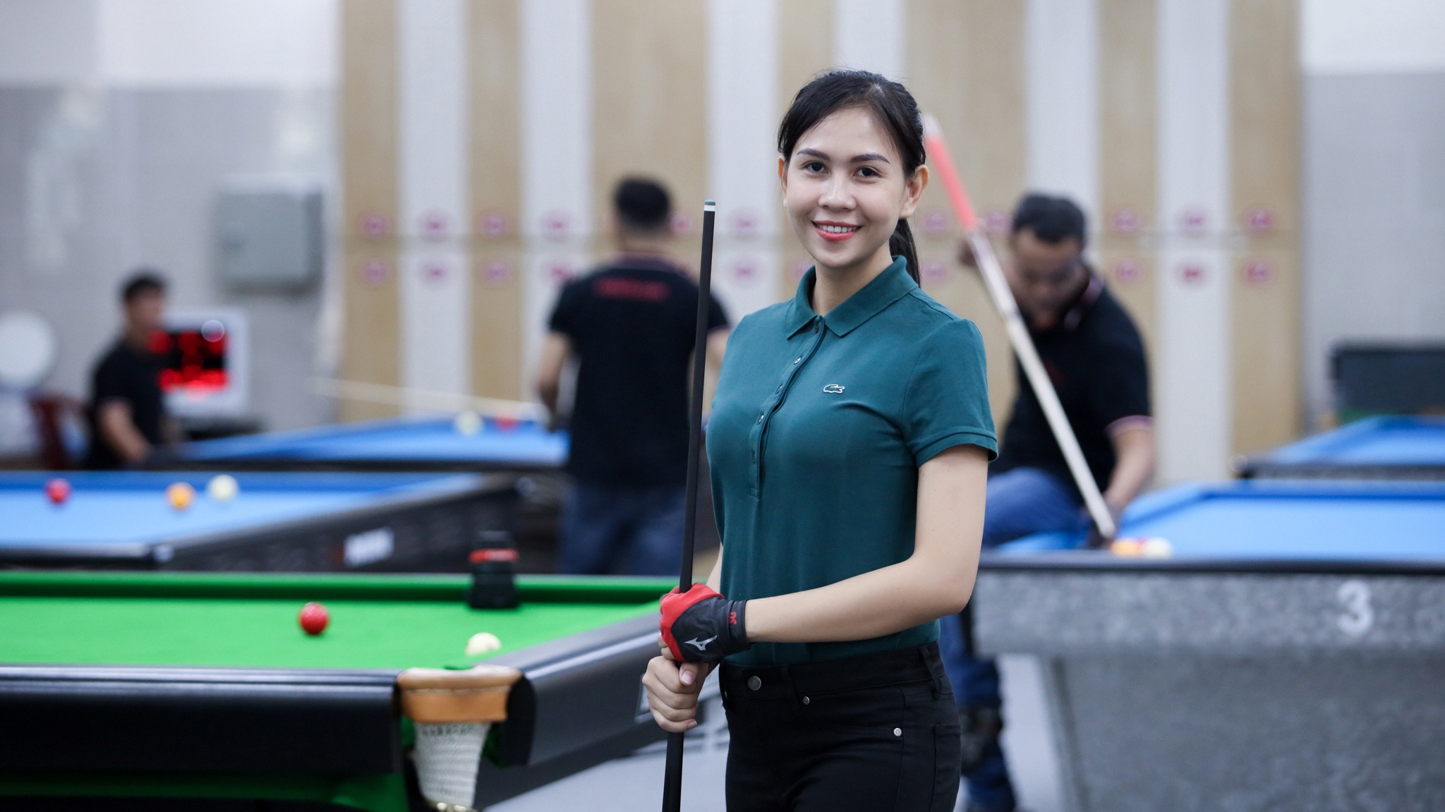 nu co thu tuyen billiards TP.HCM anh 1