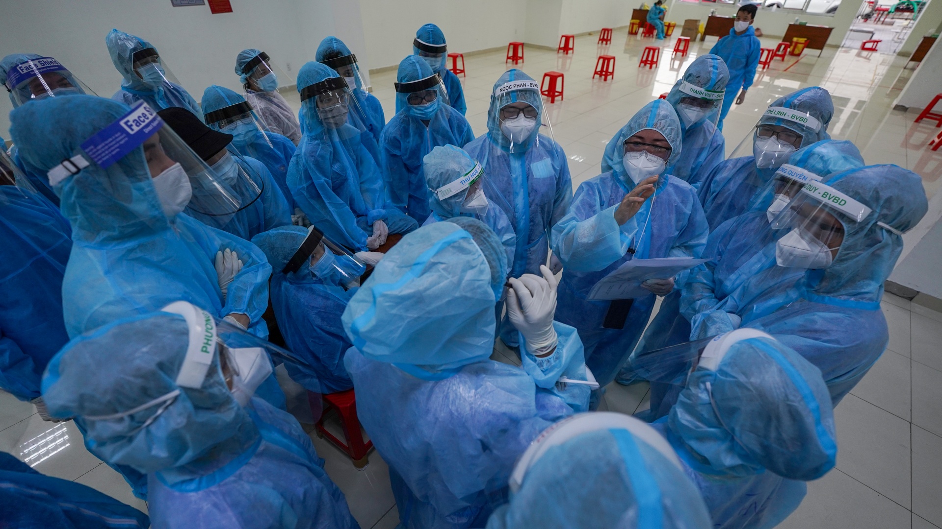 Nghệ sỹ ở TP.HCM làm tình nguyện ảnh 8 Nghe sy o TP.HCM lam tinh nguyen anh 8