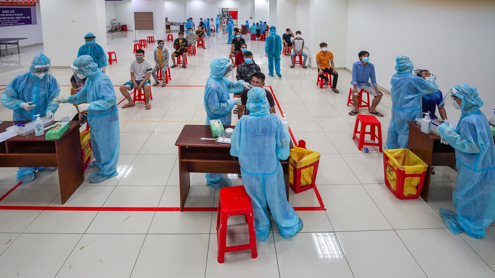 Nghệ sỹ ở TP.HCM làm tình nguyện ảnh 11 Nghe sy o TP.HCM lam tinh nguyen anh 11