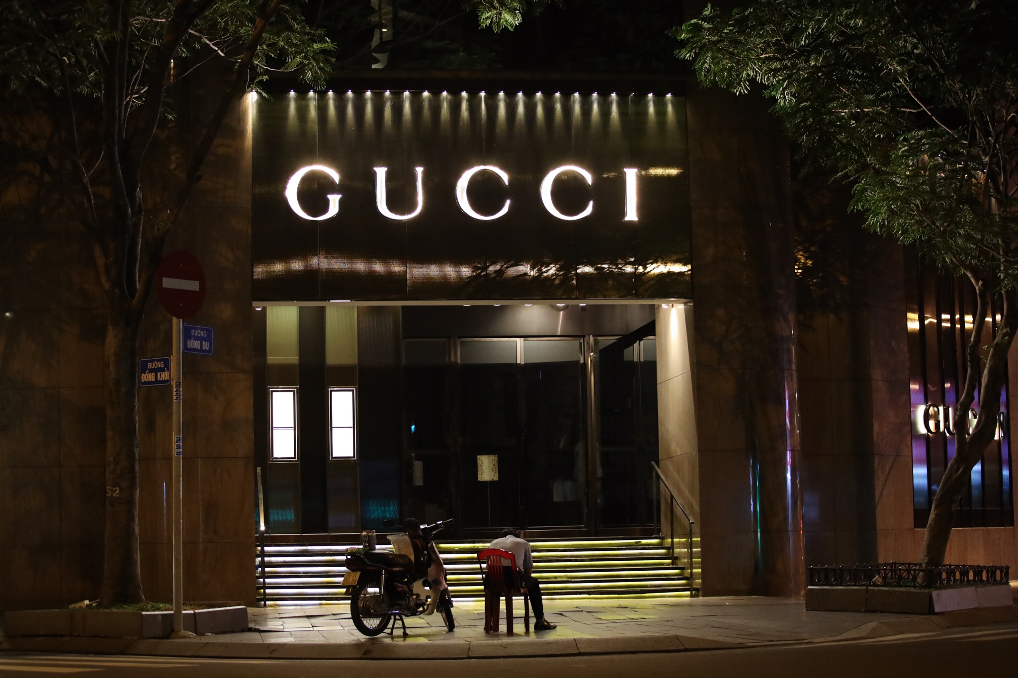 Dich covid-19 o TP.HCM anh 9