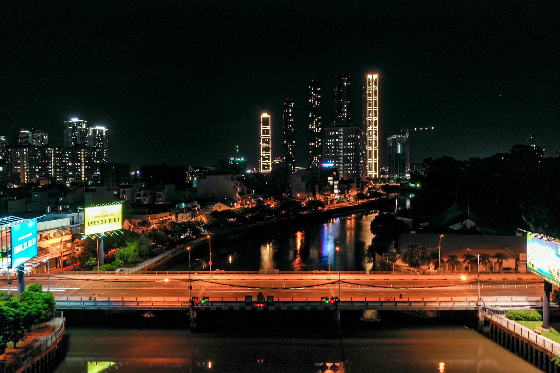 Dich covid-19 o TP.HCM anh 21