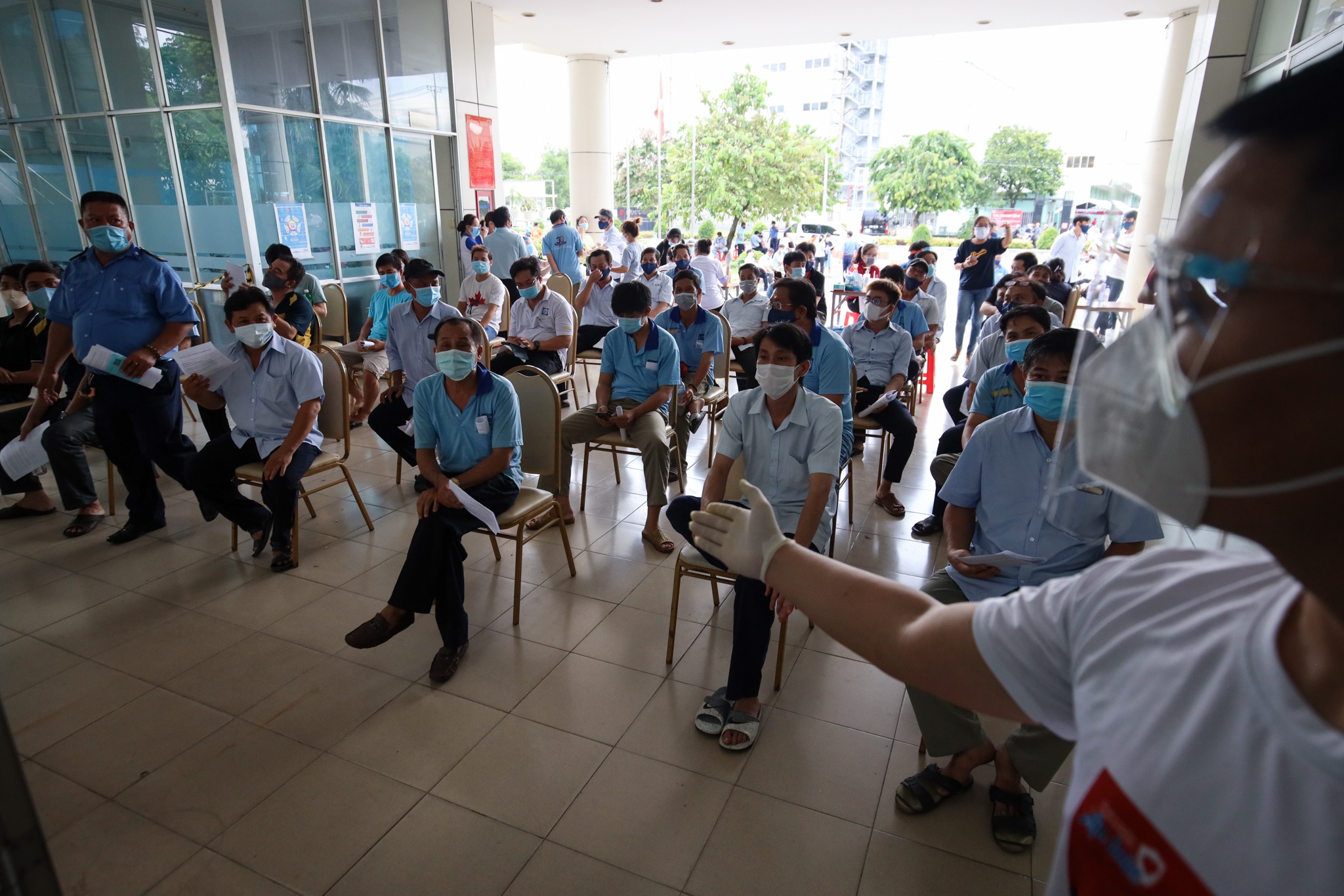 a hau hoang my lam tinh nguyen vien anh 3