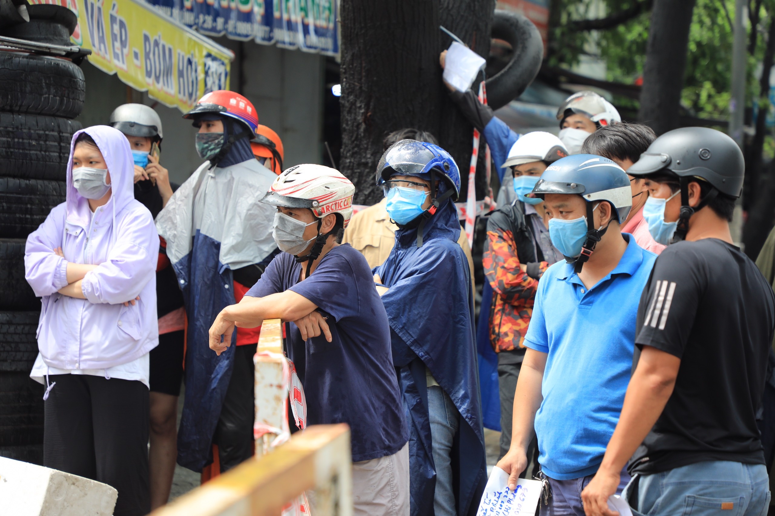 Tu tap o TP.HCM de nhan hang tu que anh 6