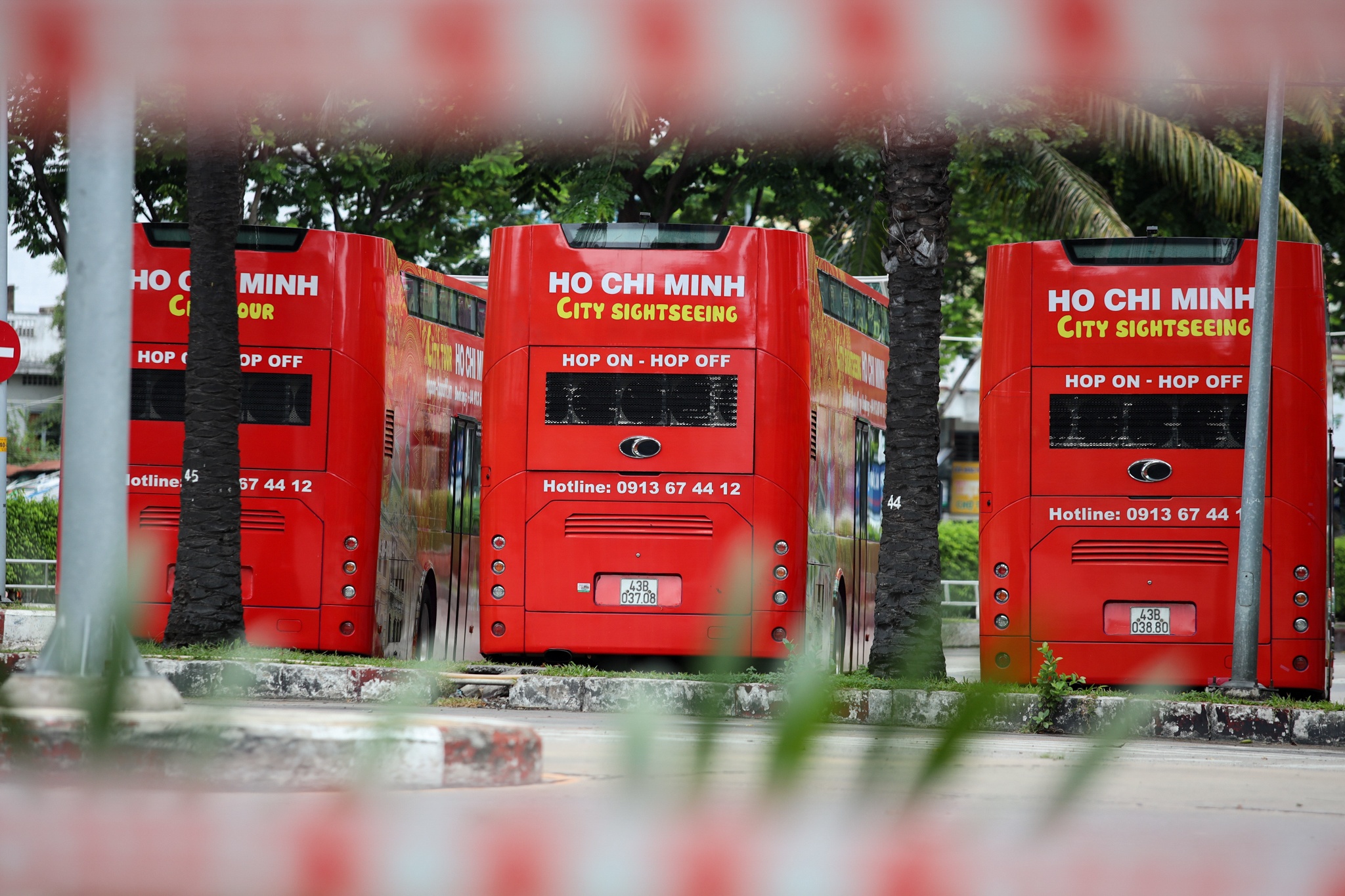 TP.HCM vang ve ngay gian cach anh 19