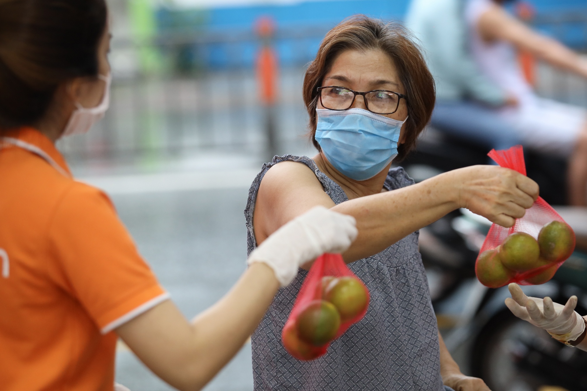 rau cu dong gia tai SG anh 10