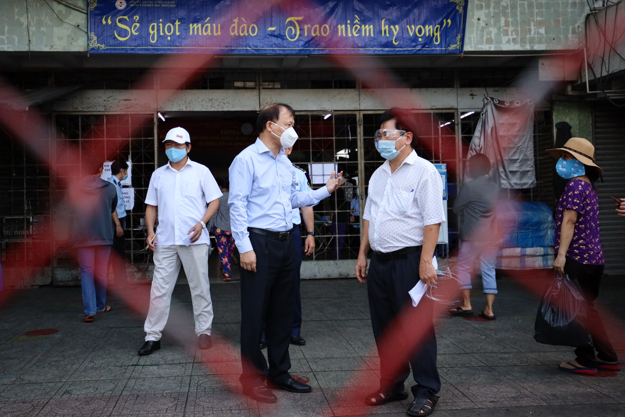 Kiem tra gia trung tai cho TP.HCM anh 9