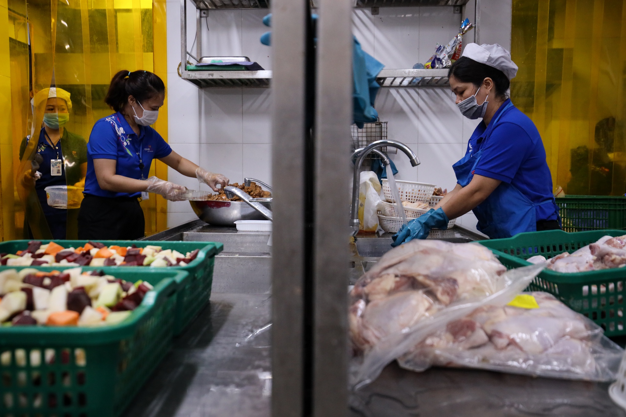 phan phoi rau cu o TP.HCM trong mua dich anh 16