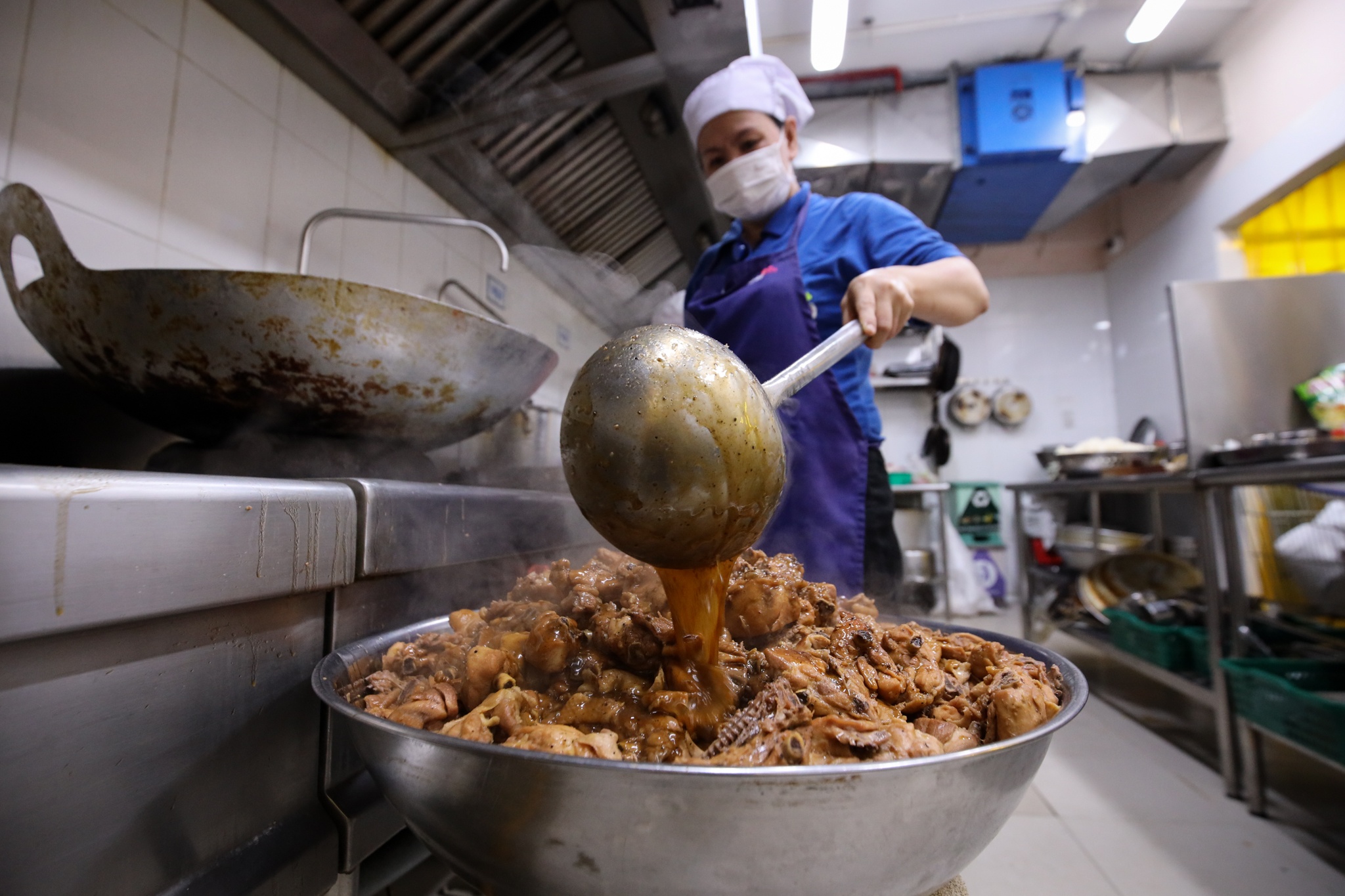 phan phoi rau cu o TP.HCM trong mua dich anh 19