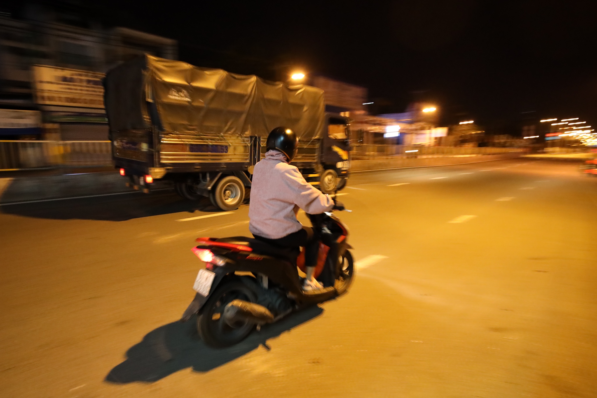 phan phoi rau cu o TP.HCM trong mua dich anh 3