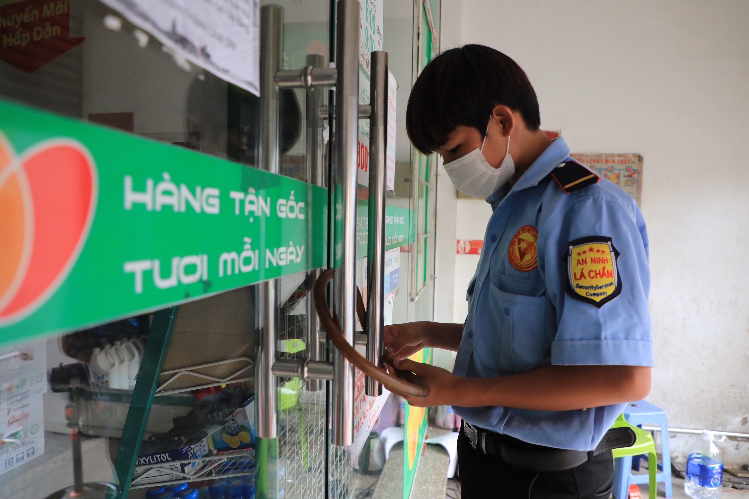 Sieu thi dong cua som anh 12