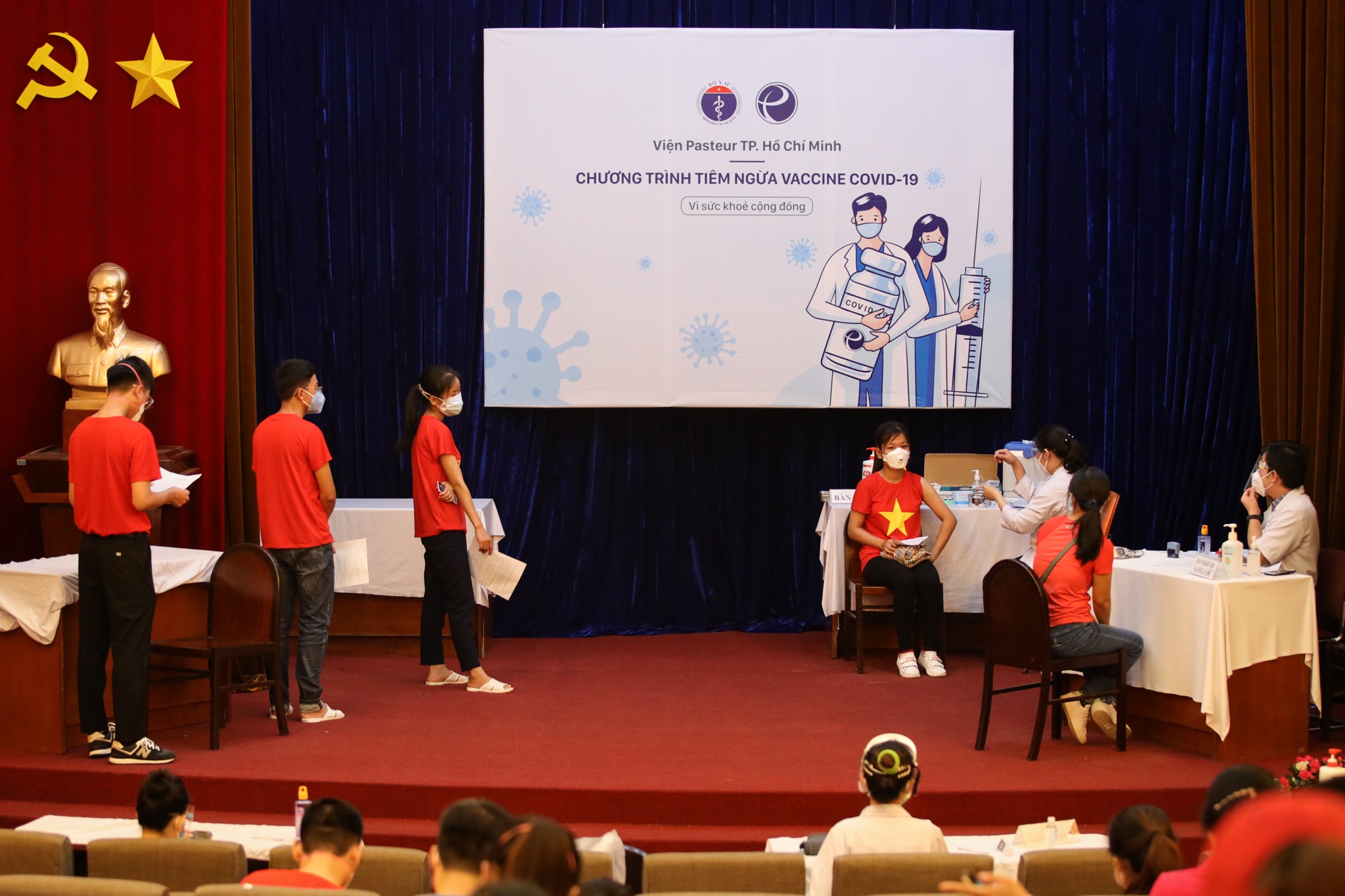 Tiêm vaccine đợt 5 tại TP.HCM ảnh 3 Tiem vaccine dot 5 tai TP.HCM anh 3