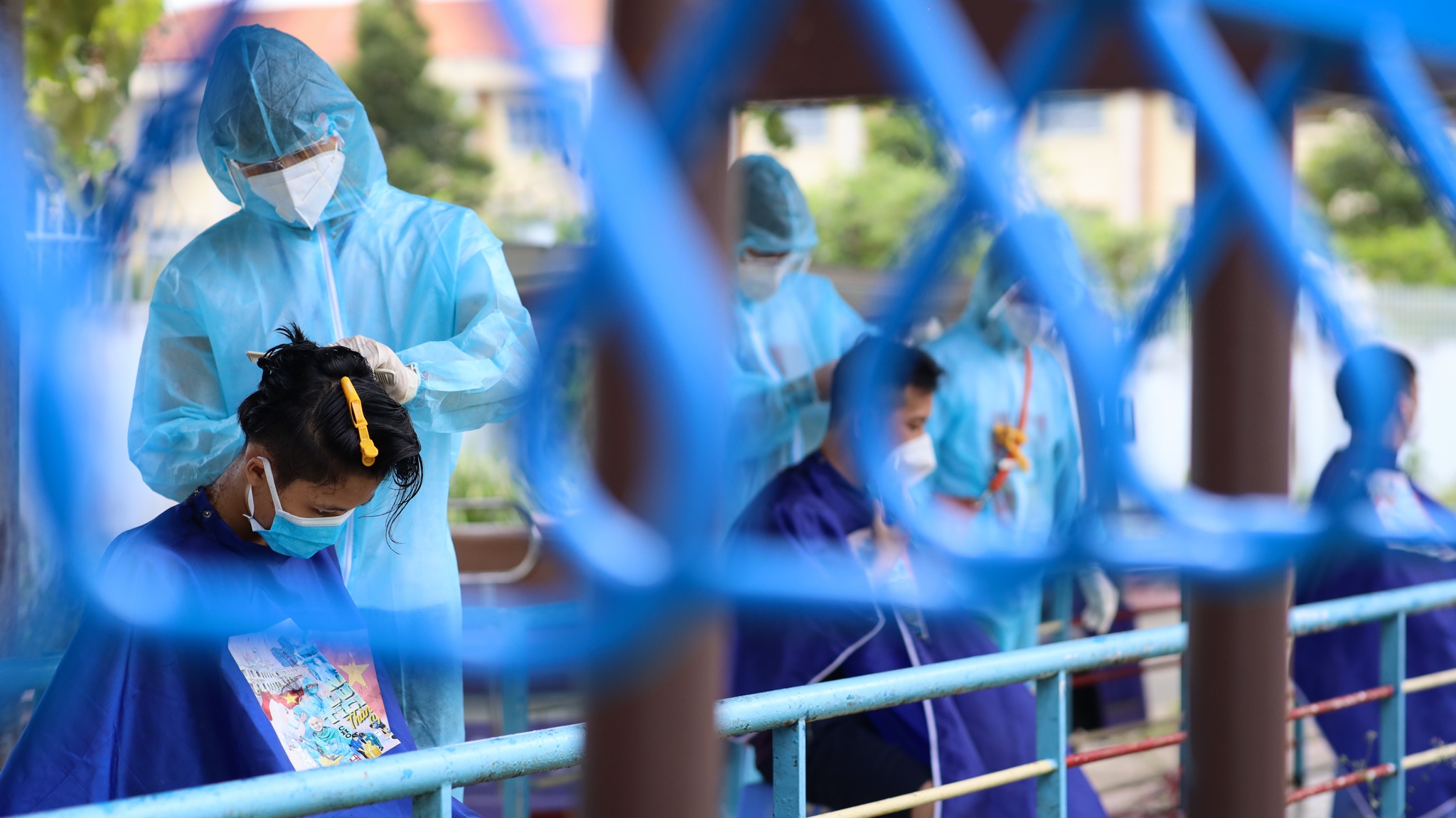 Nu MC khoi xuong,  ket noi 130 nghe si o tam dich TP.HCM anh 20