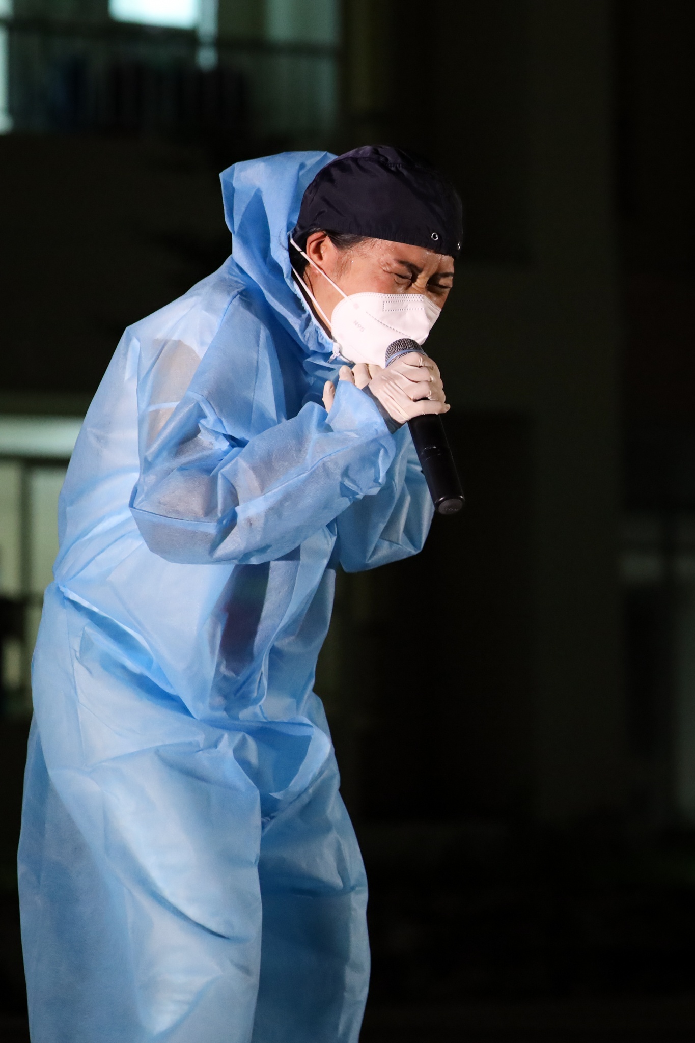 dem nhac tai benh vien da chien so 11 anh 12